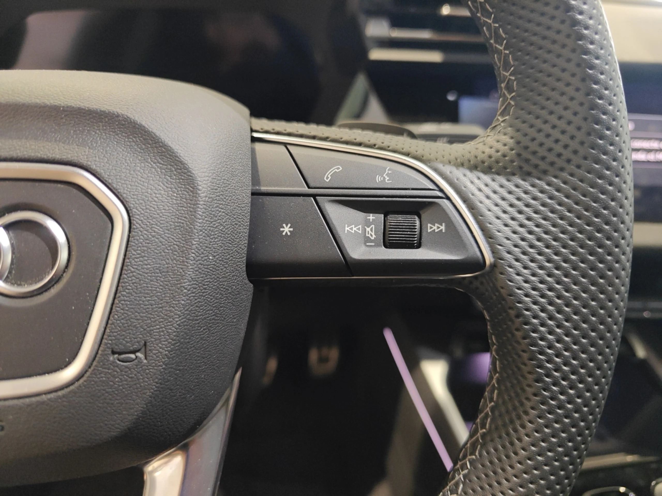 AUDI A3 SEDAN S LINE 35 TFSI 110KW S TRONIC - Foto 13