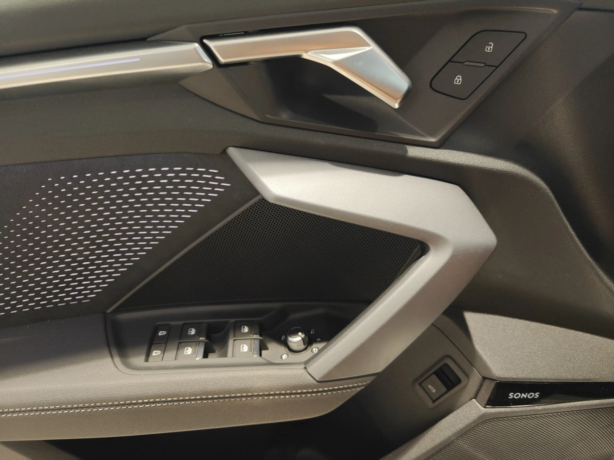 AUDI A3 SEDAN S LINE 35 TFSI 110KW S TRONIC - Foto 16