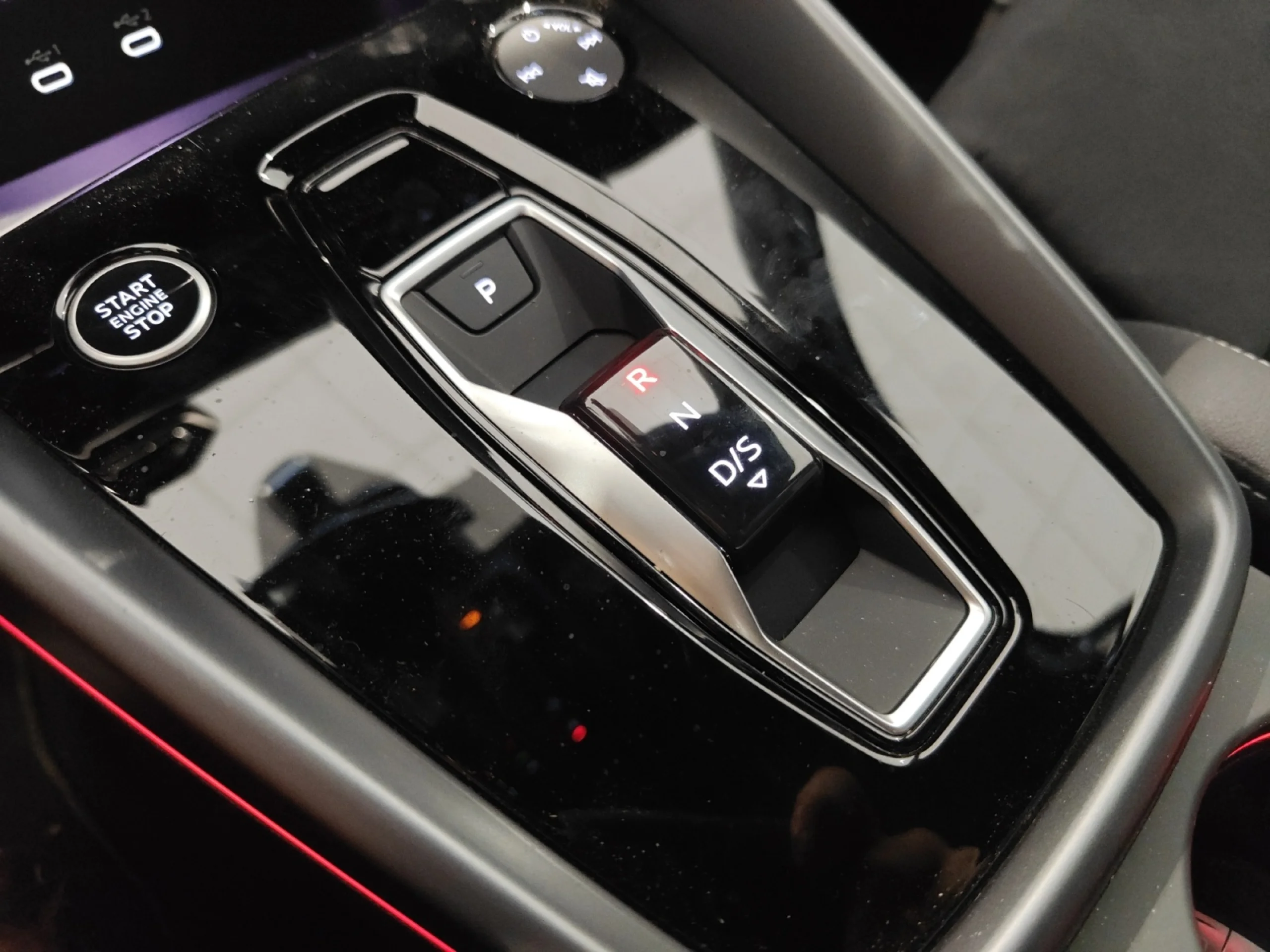 AUDI A3 SEDAN S LINE 35 TFSI 110KW S TRONIC - Foto 20