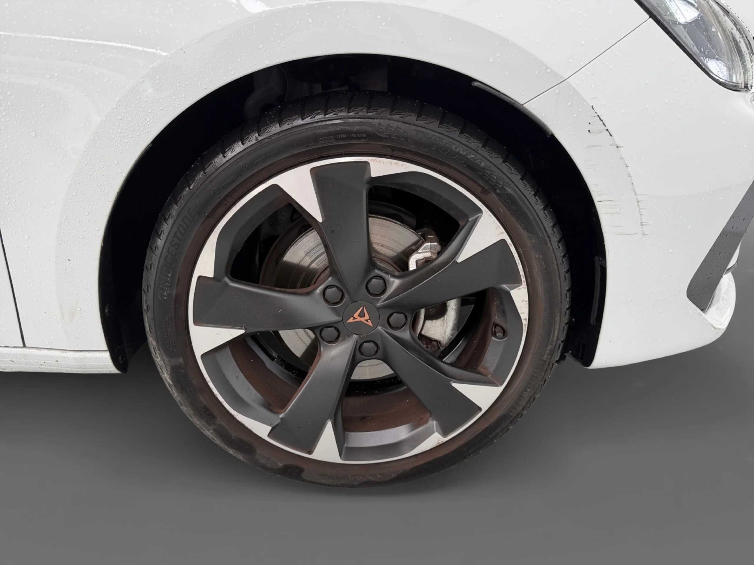 CUPRA LEON 1.5 ETSI 110KW (150CV) DSG - Foto 8