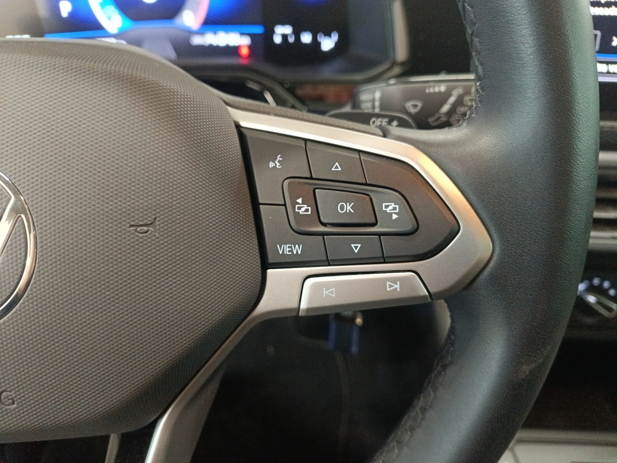 VOLKSWAGEN POLO POLO M S 1.0 TSI 70 KW (95 CV)  AUTOM TICO DSG 7 VEL. - Foto 10