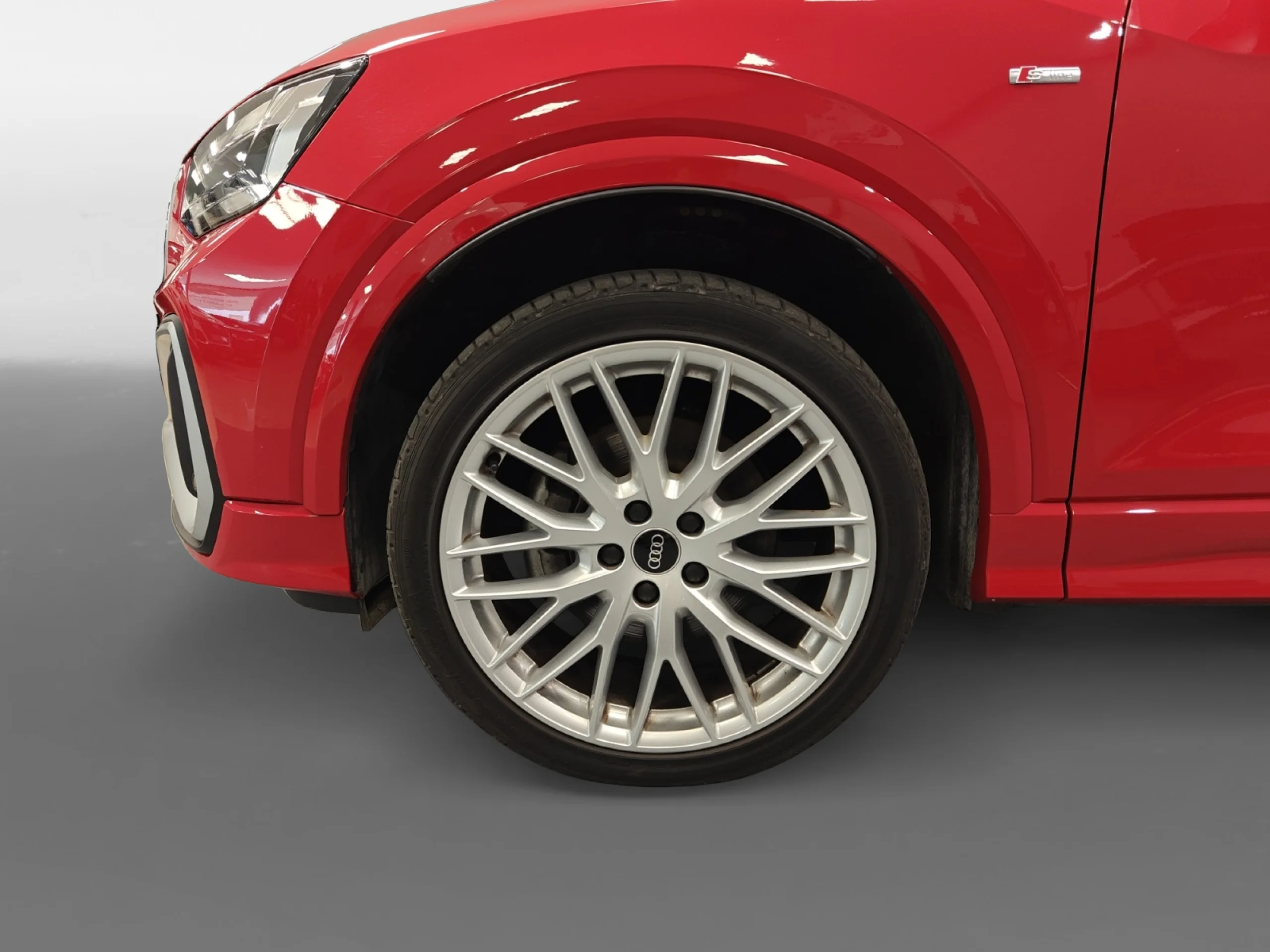 AUDI Q2 ADRENALIN 35 TDI 110KW (150CV) S TRONIC - Foto 8