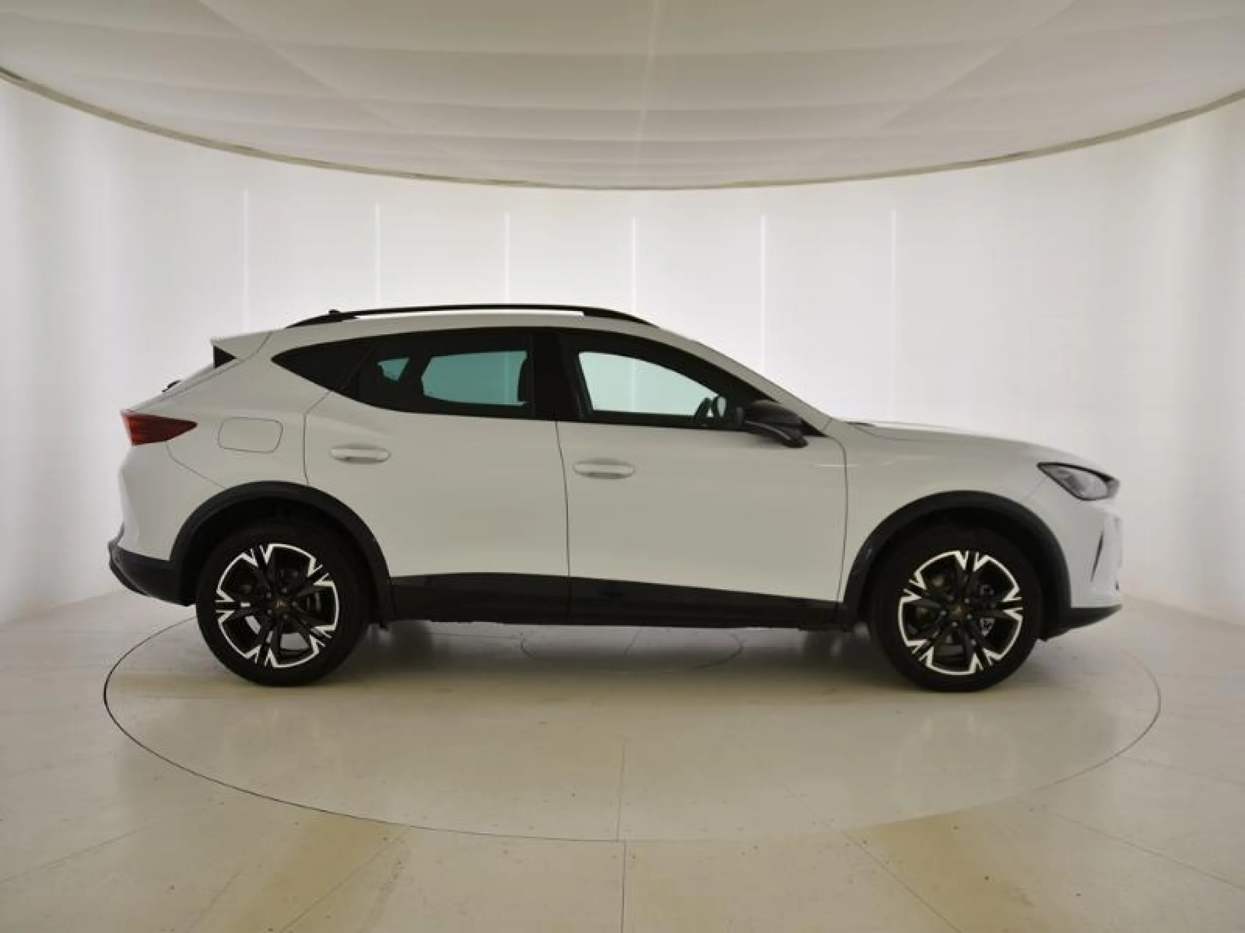CUPRA FORMENTOR 1.5 ETSI 110KW (150 CV) DSG - Foto 3