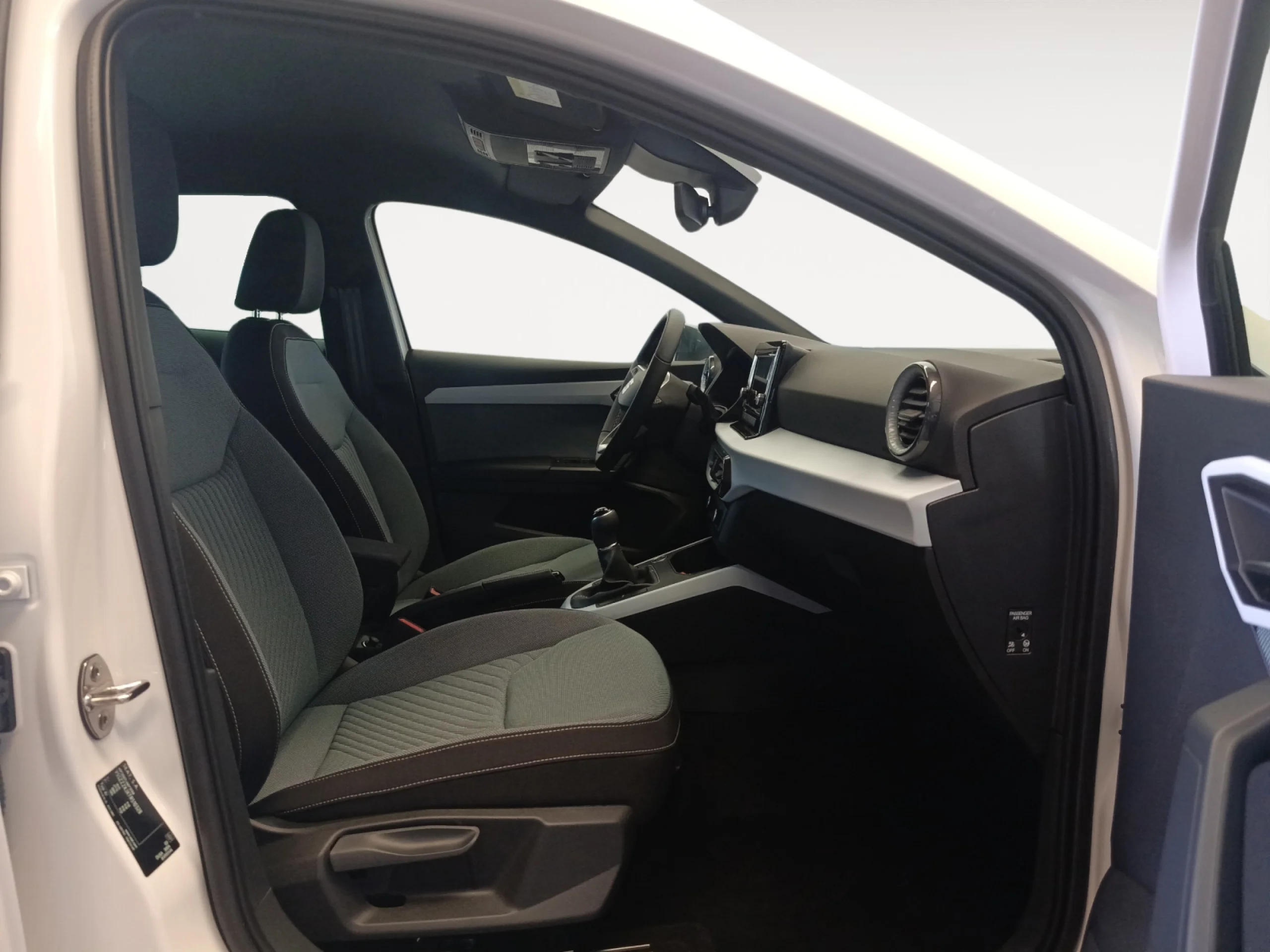 SEAT IBIZA 1.0 TSI 85KW (115CV) SPECIAL EDITION - Foto 5