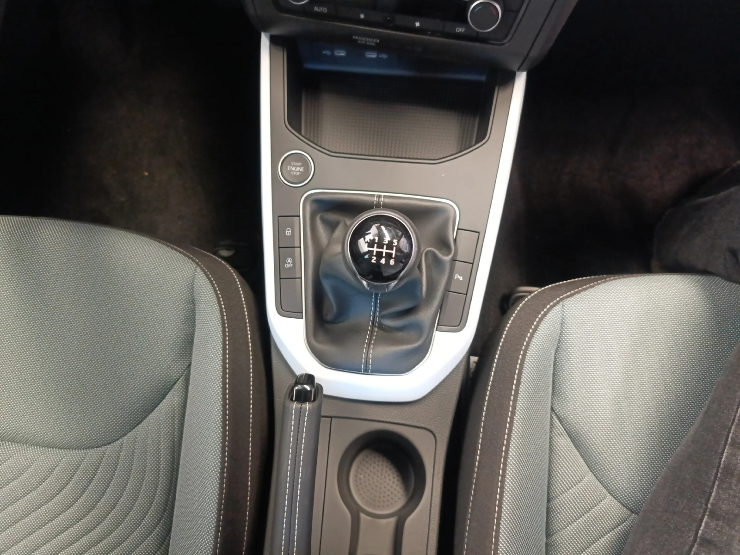 SEAT IBIZA 1.0 TSI 85KW (115CV) SPECIAL EDITION - Foto 10