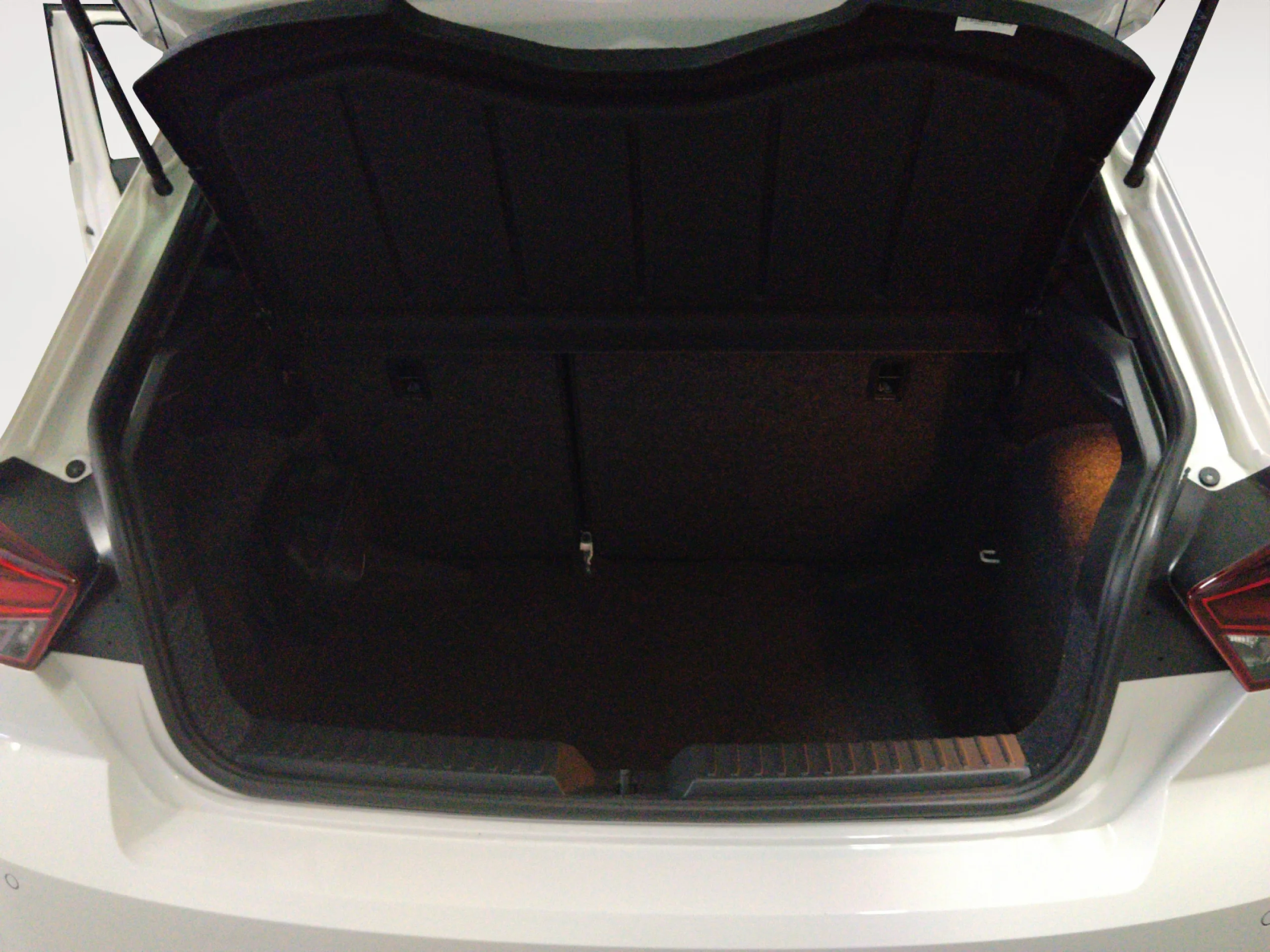 SEAT IBIZA 1.0 TSI 85KW (115CV) SPECIAL EDITION - Foto 8