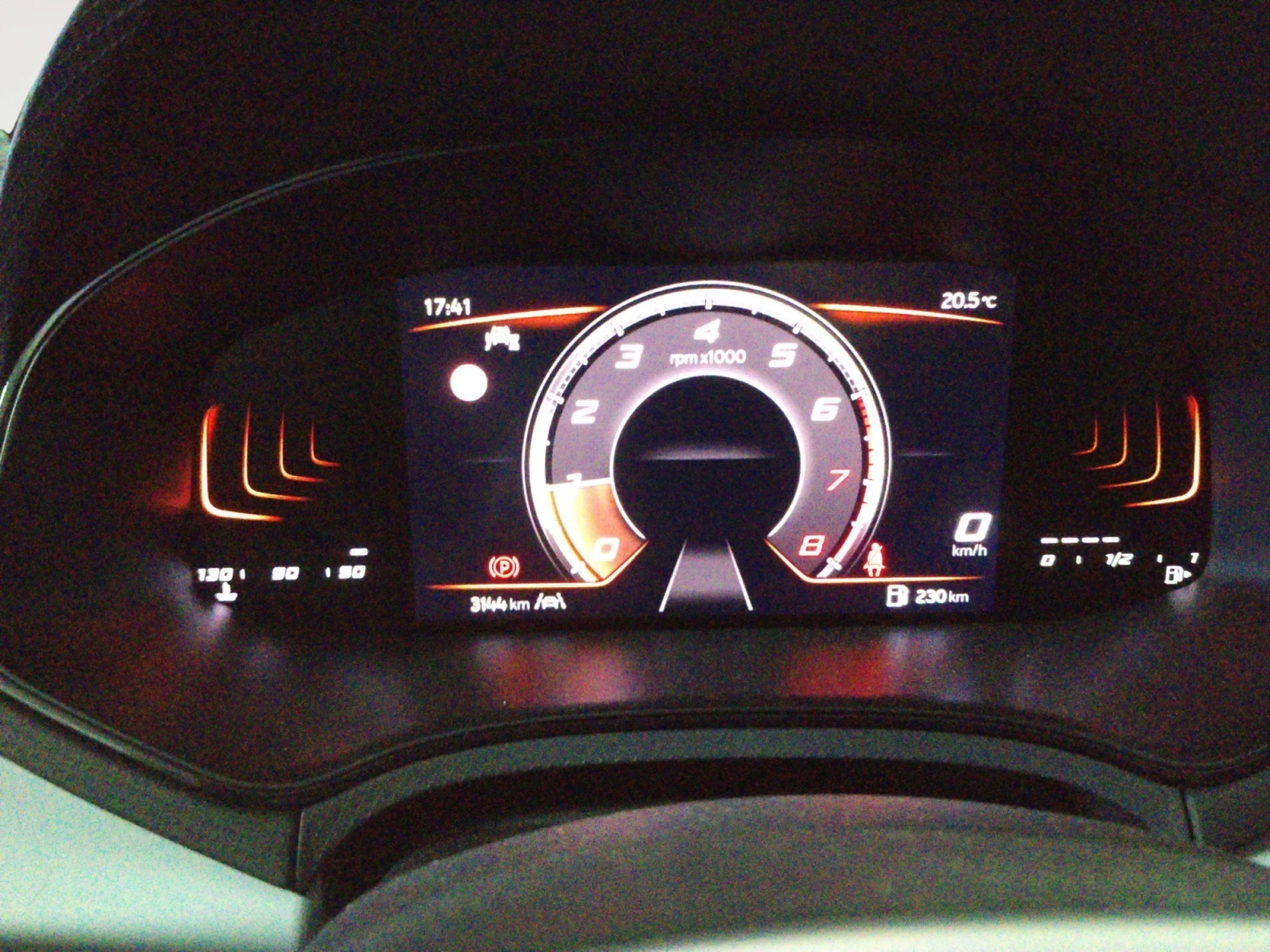 SEAT IBIZA 1.0 TSI 85KW (115CV) SPECIAL EDITION - Foto 14