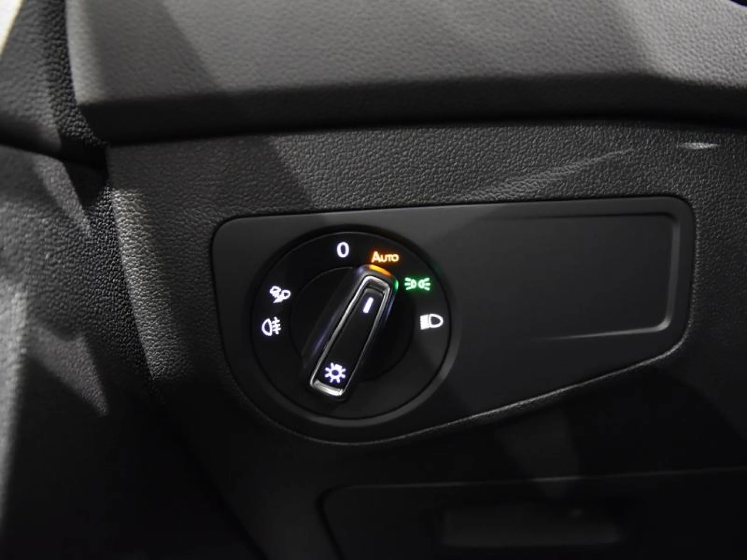 VOLKSWAGEN TIGUAN R LINE 2.0 TDI 110KW (150CV) DSG - Foto 18