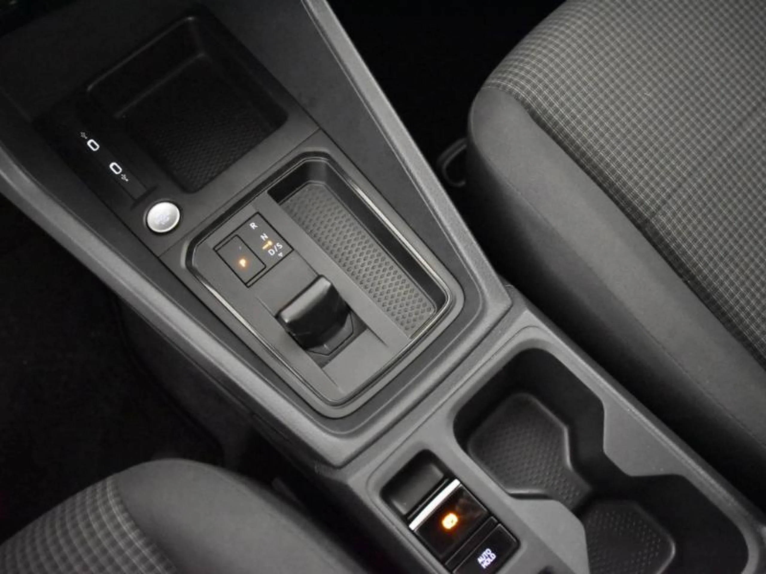 VOLKSWAGEN CADDY MAXI ORIGIN PHEV 1.5 TSI EHYBRID 85KW - Foto 10