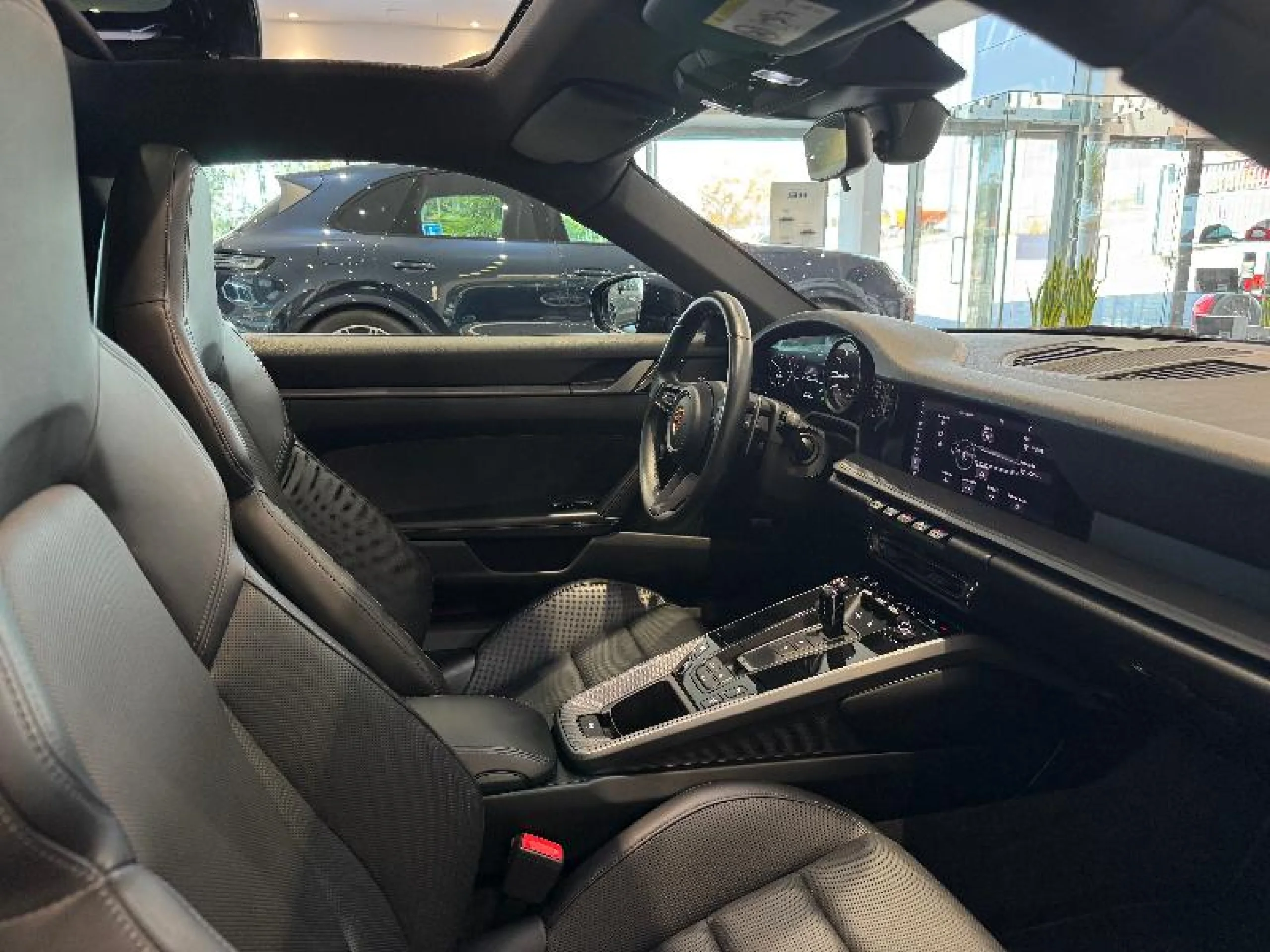 PORSCHE 911 CARRERA 4 - Foto 22