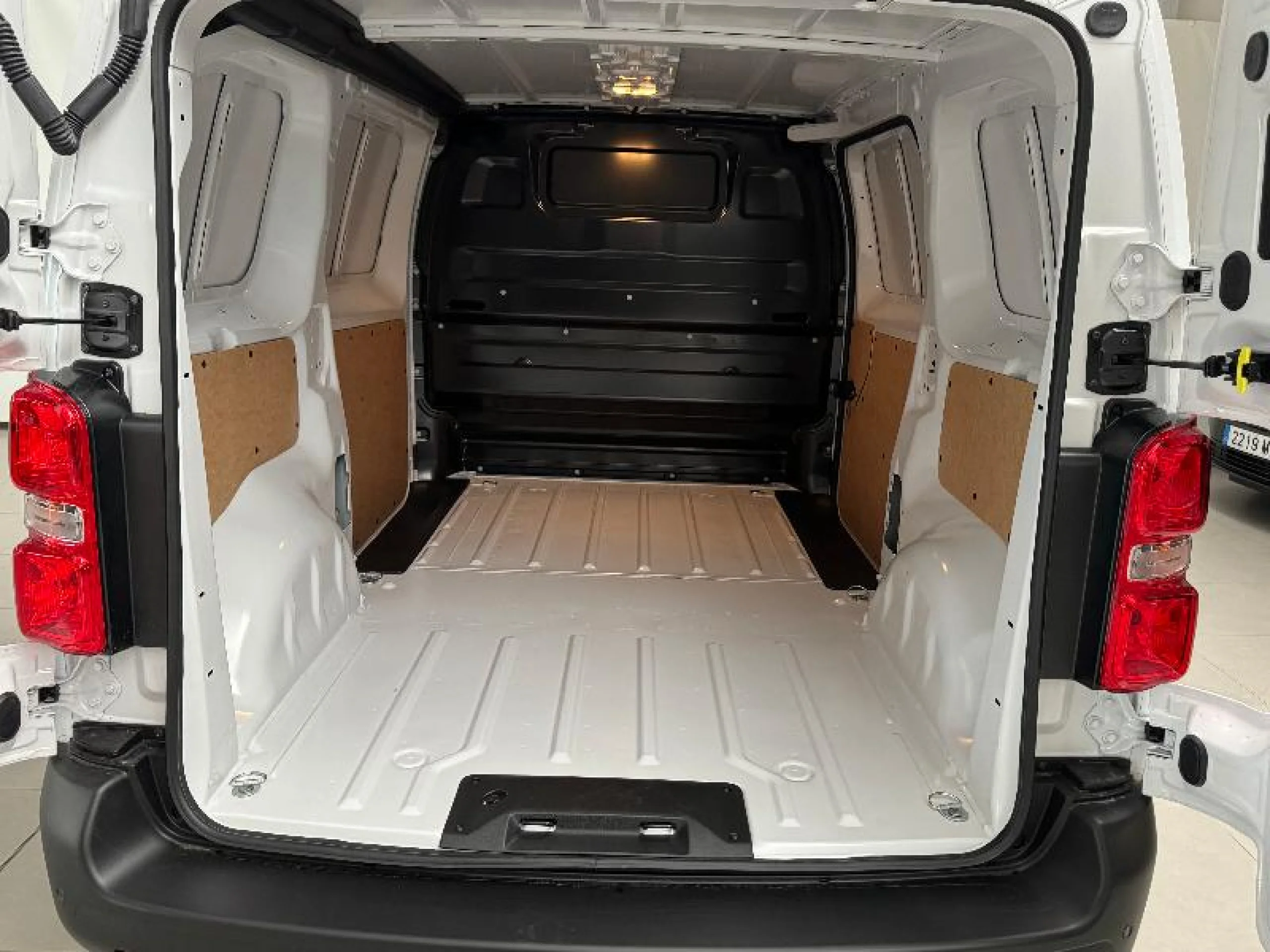 CITROEN JUMPY FURGÓN TALLA M BLUEHDI 120 S&S 6V - Foto 6