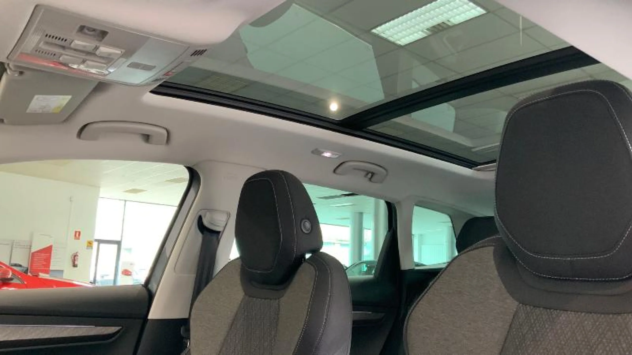 SKODA KAROQ 2.0 TDI 110KW (150CV) DSG 4X4 STYLE - Foto 12