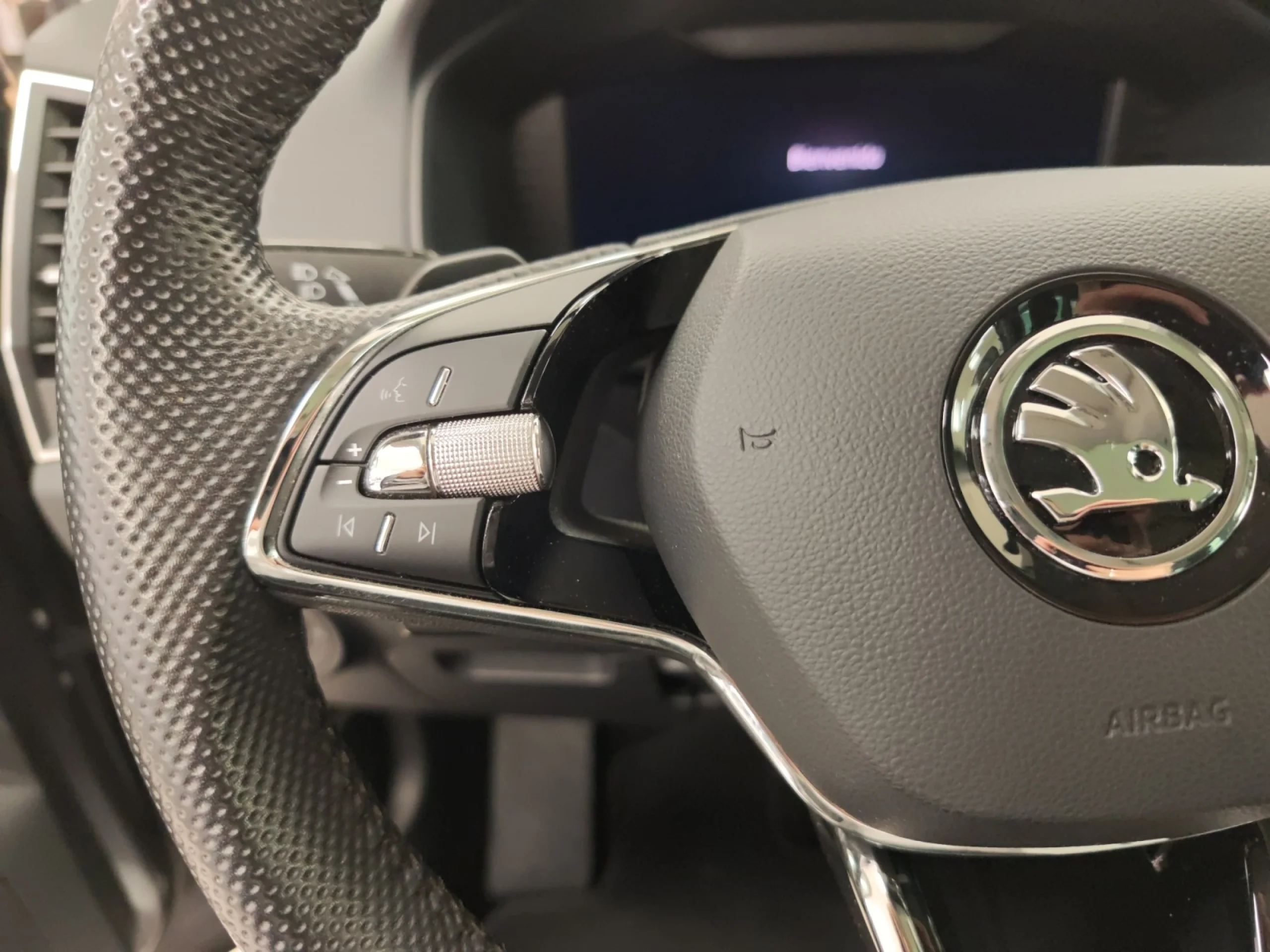 SKODA KAROQ 2.0 TDI 110KW (150CV) DSG 4X4 STYLE - Foto 11