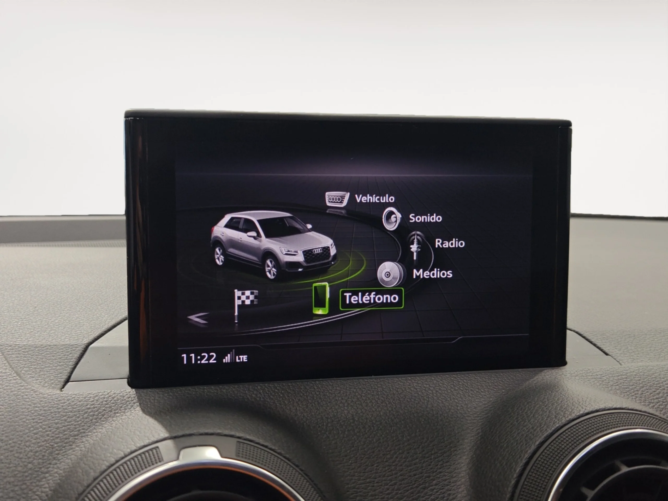 AUDI Q2 DESIGN 30 TDI 85KW (116CV) S TRONIC - Foto 14