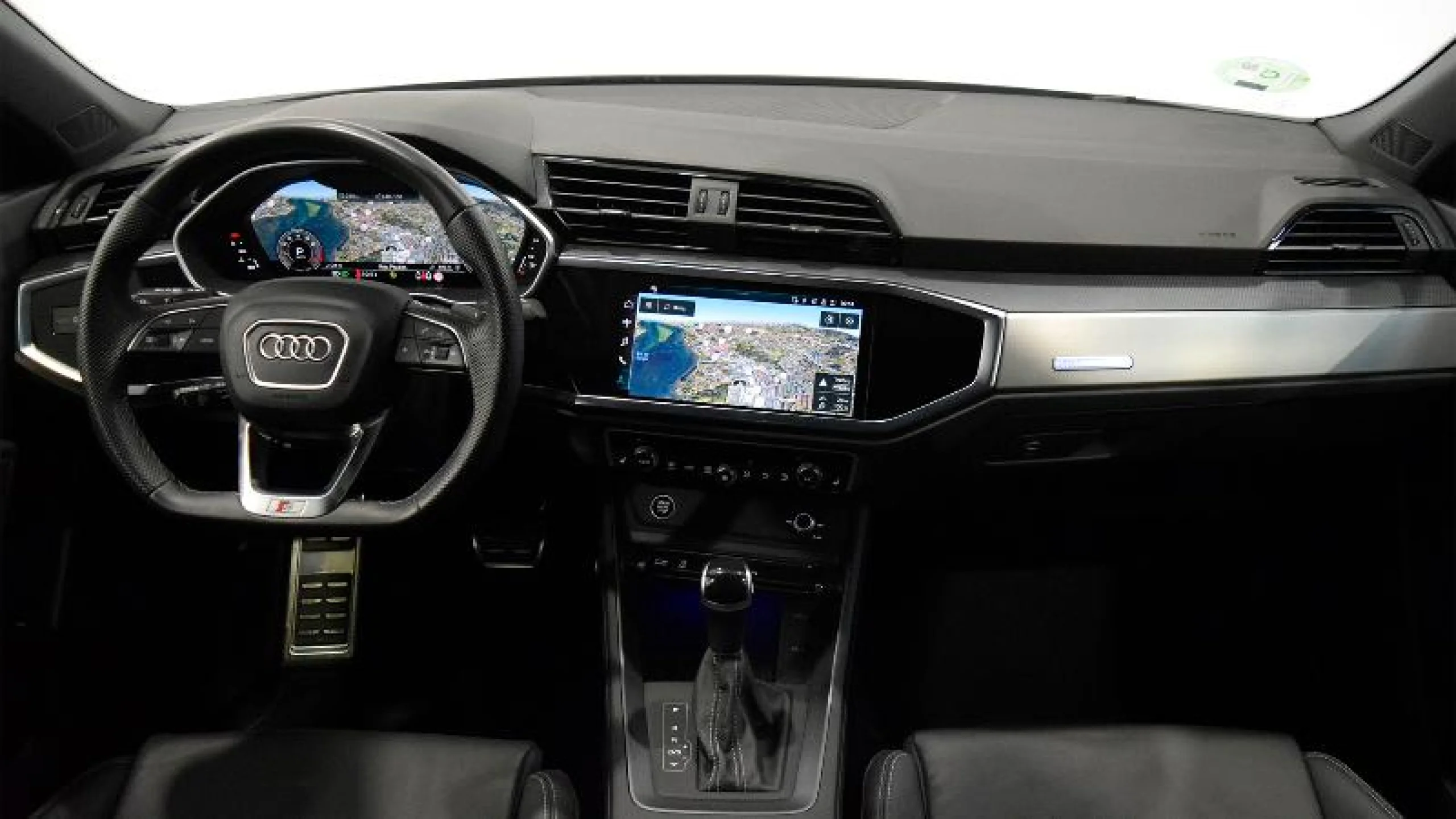 AUDI Q3 SPORTBACK 35 TFSI 110KW(150CV) S TRONIC BLACK LINE - Foto 4