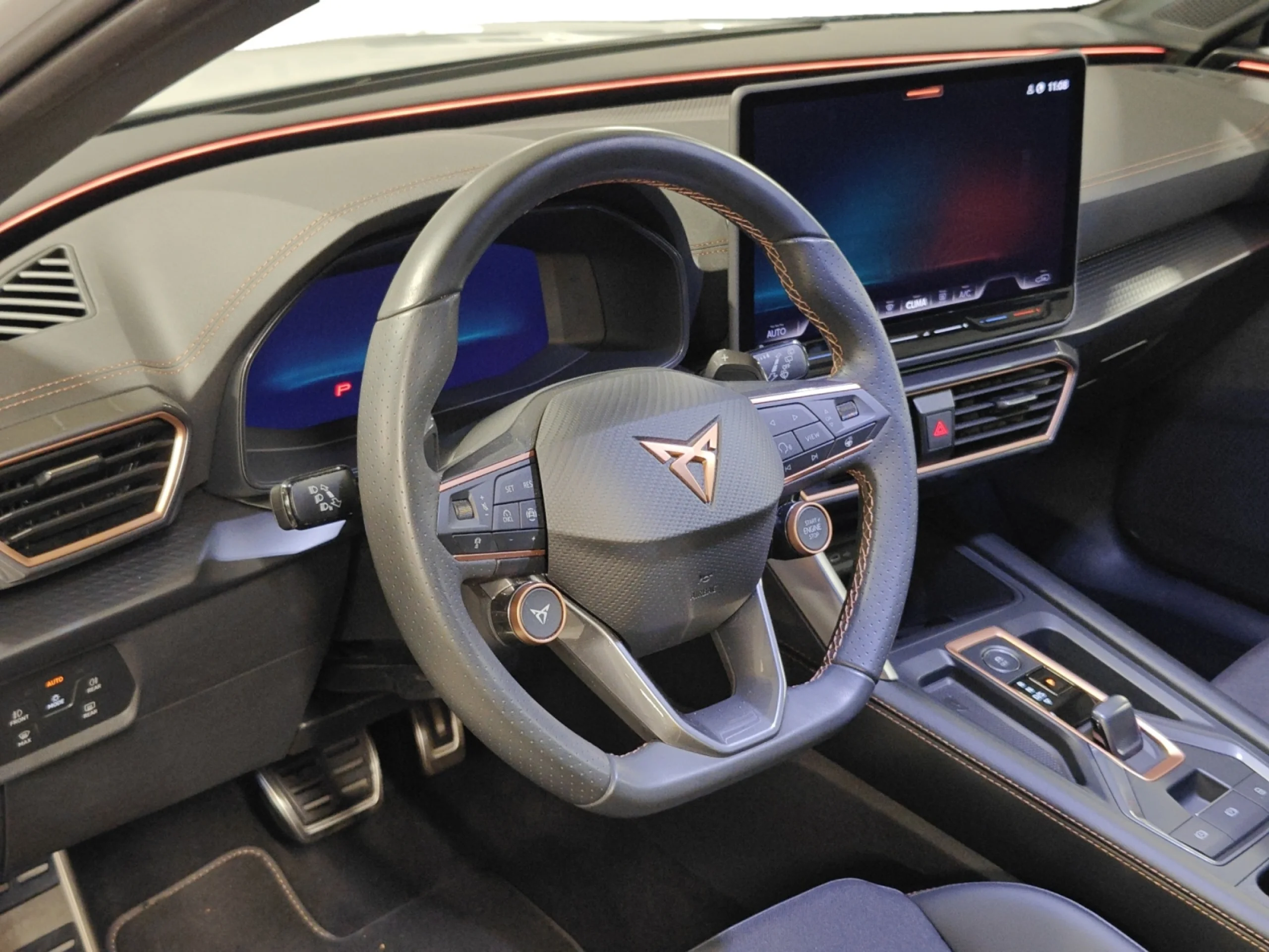 CUPRA LEON 1.5 ETSI 110KW (150CV) DSG - Foto 9