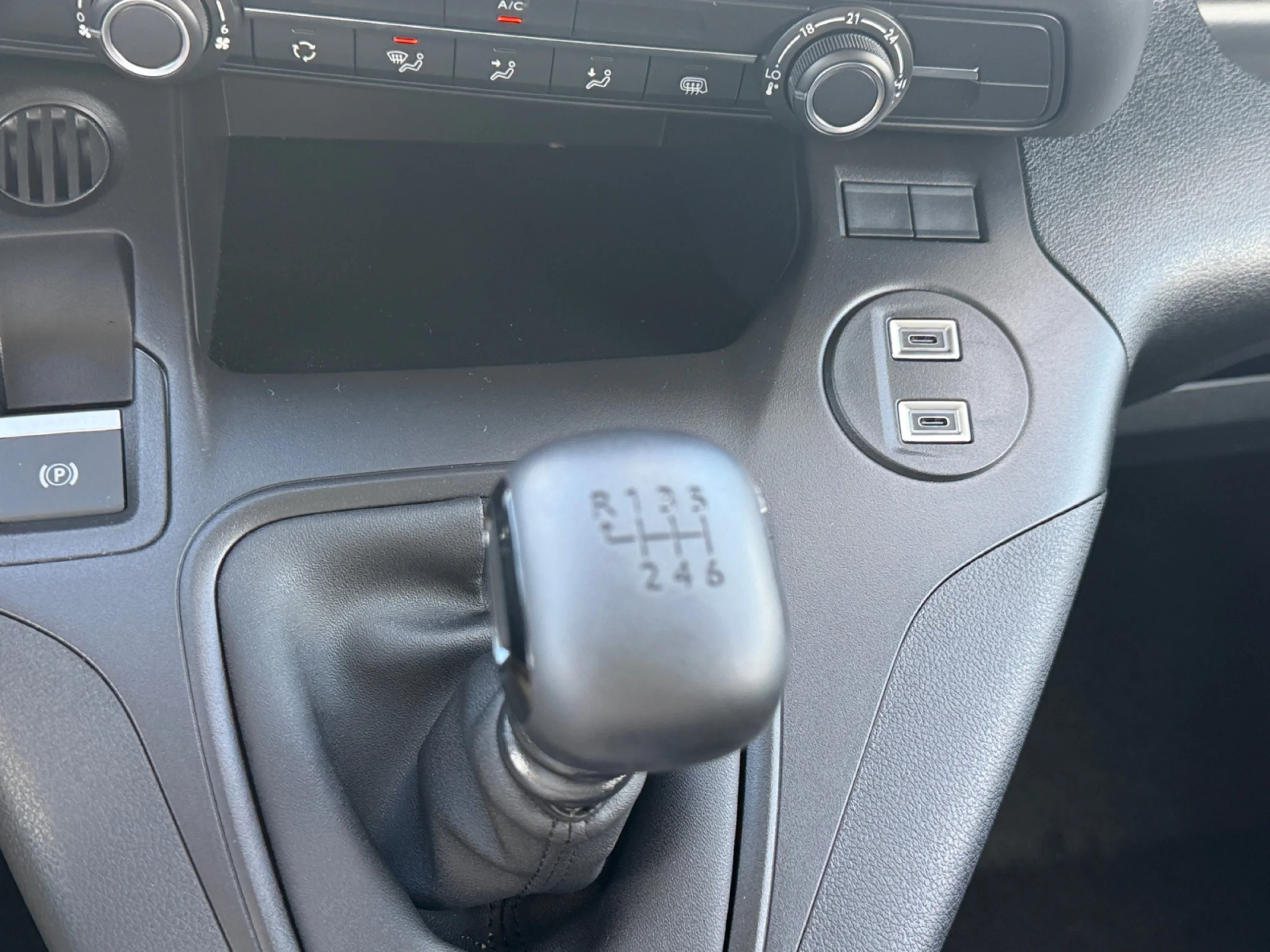 CITROEN BERLINGO TALLA M BLUEHDI 100 - Foto 16