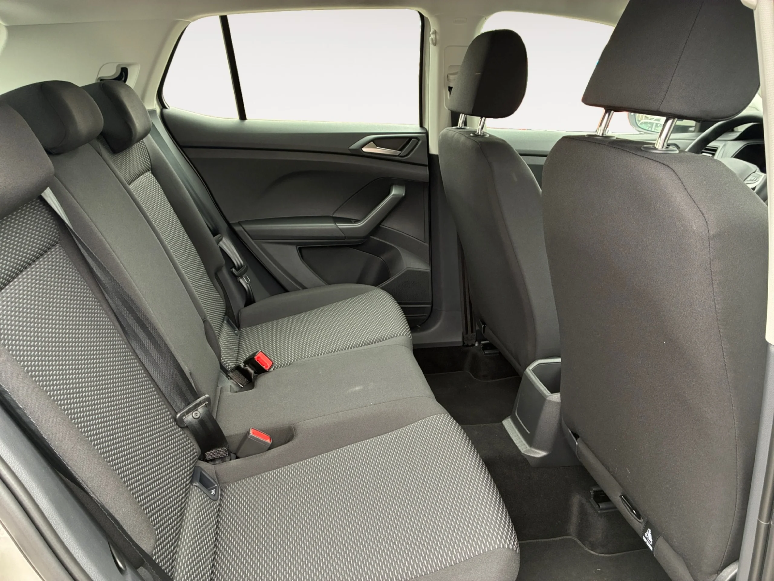 VOLKSWAGEN T CROSS T CROSS T CROSS  1.0 TSI 70 KW (95 CV)  5 VEL. - Foto 6