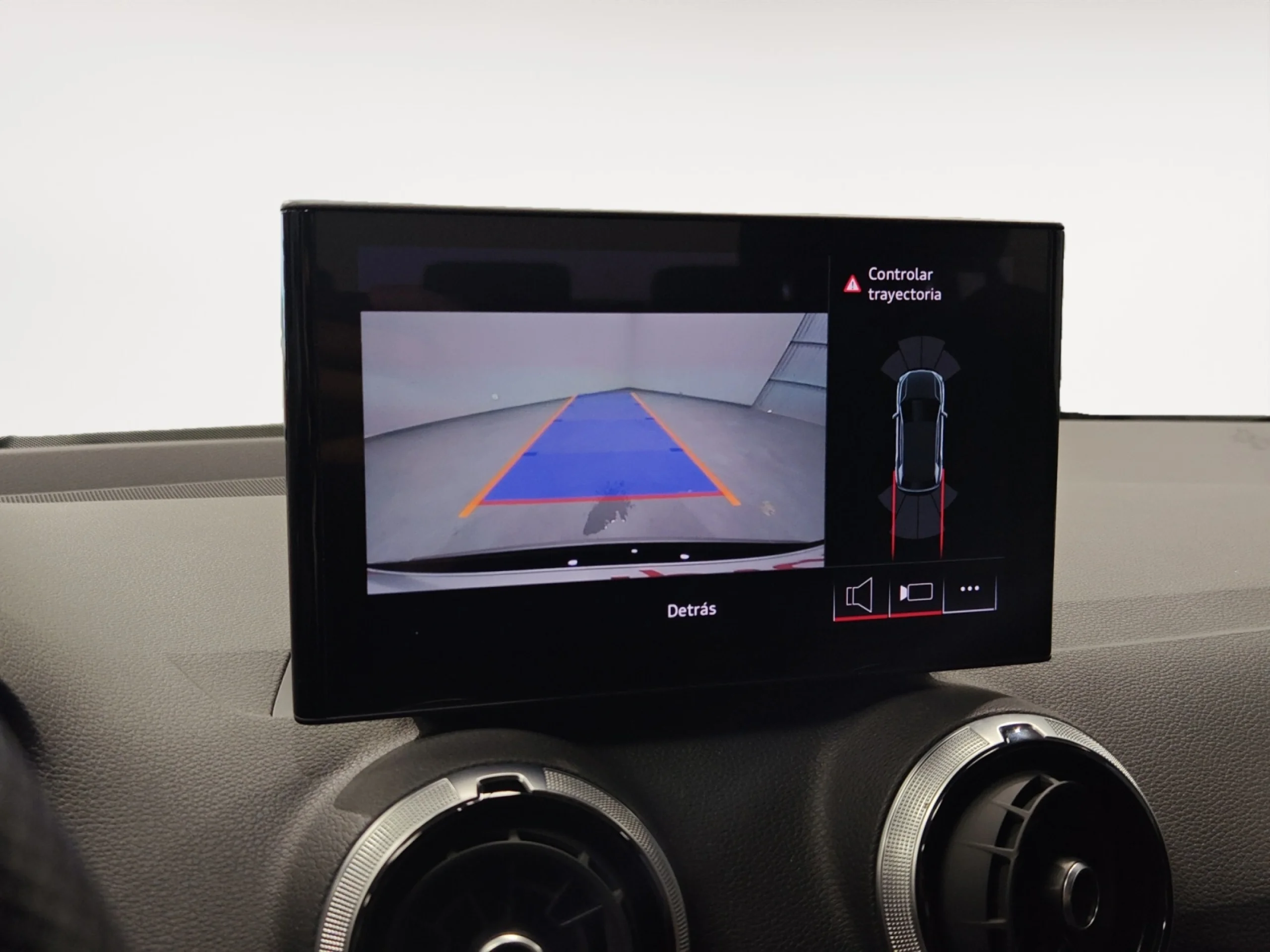 AUDI Q2 ADRENALIN 35 TDI 110KW (150CV) S TRONIC - Foto 16