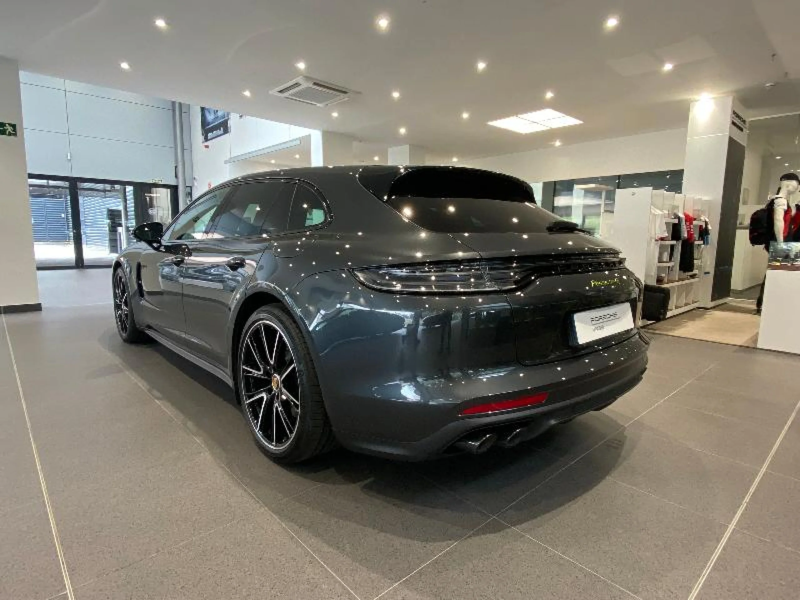 PORSCHE PANAMERA 4 E HYBRID PLATINUM EDIT SPORT TURISMO - Foto 3