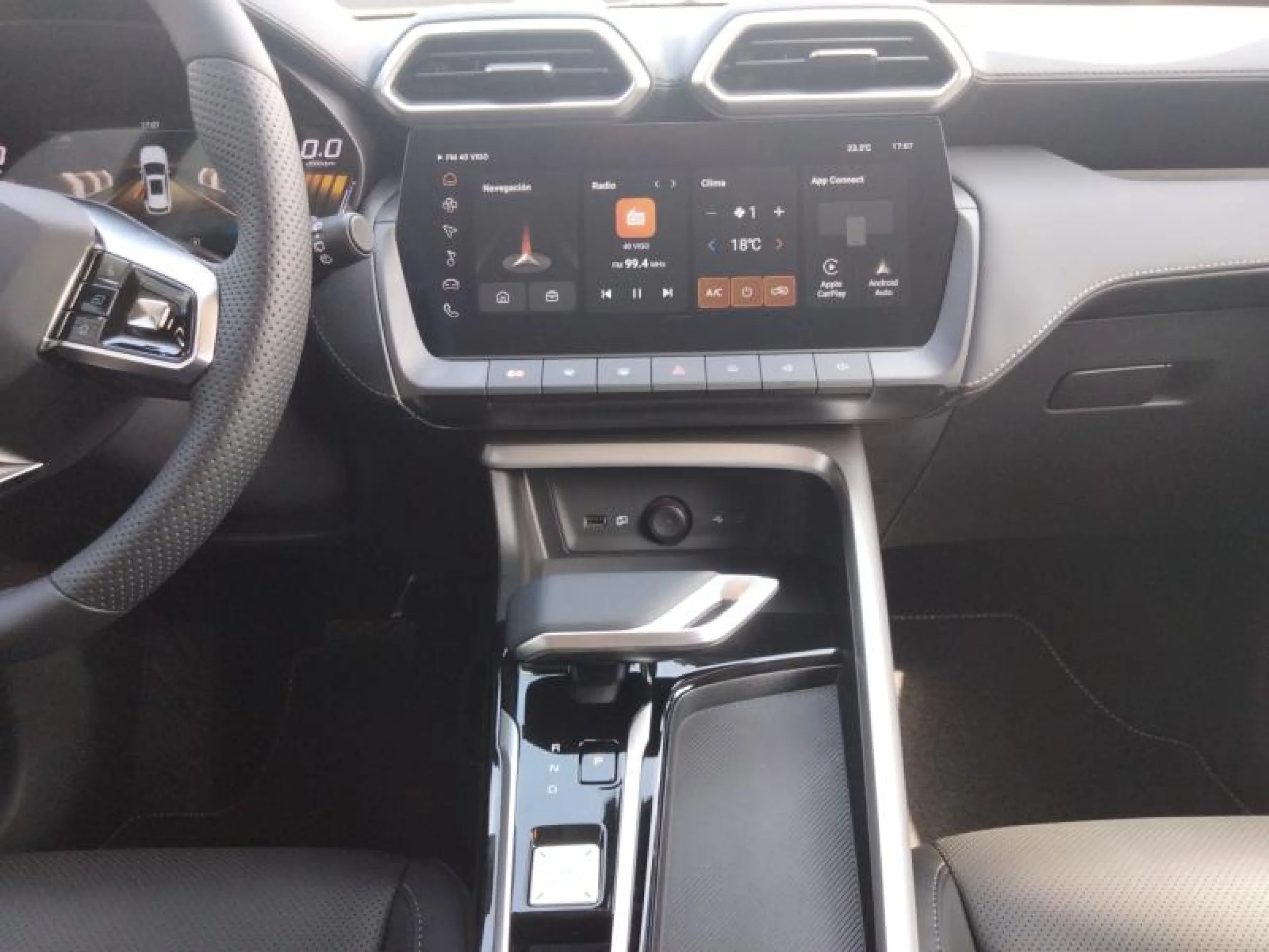 MG MGZS MG ZS32 1.5L HEV 2KWH AT 2WD LUX LHD NO OPTION DARK BLUE - Foto 17