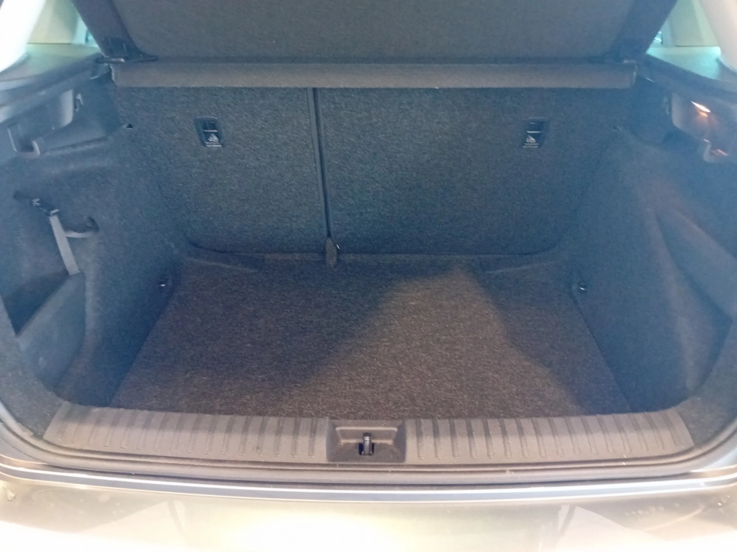 SKODA KAMIQ 1.0 TSI 85KW (115CV) SELECTION - Foto 8