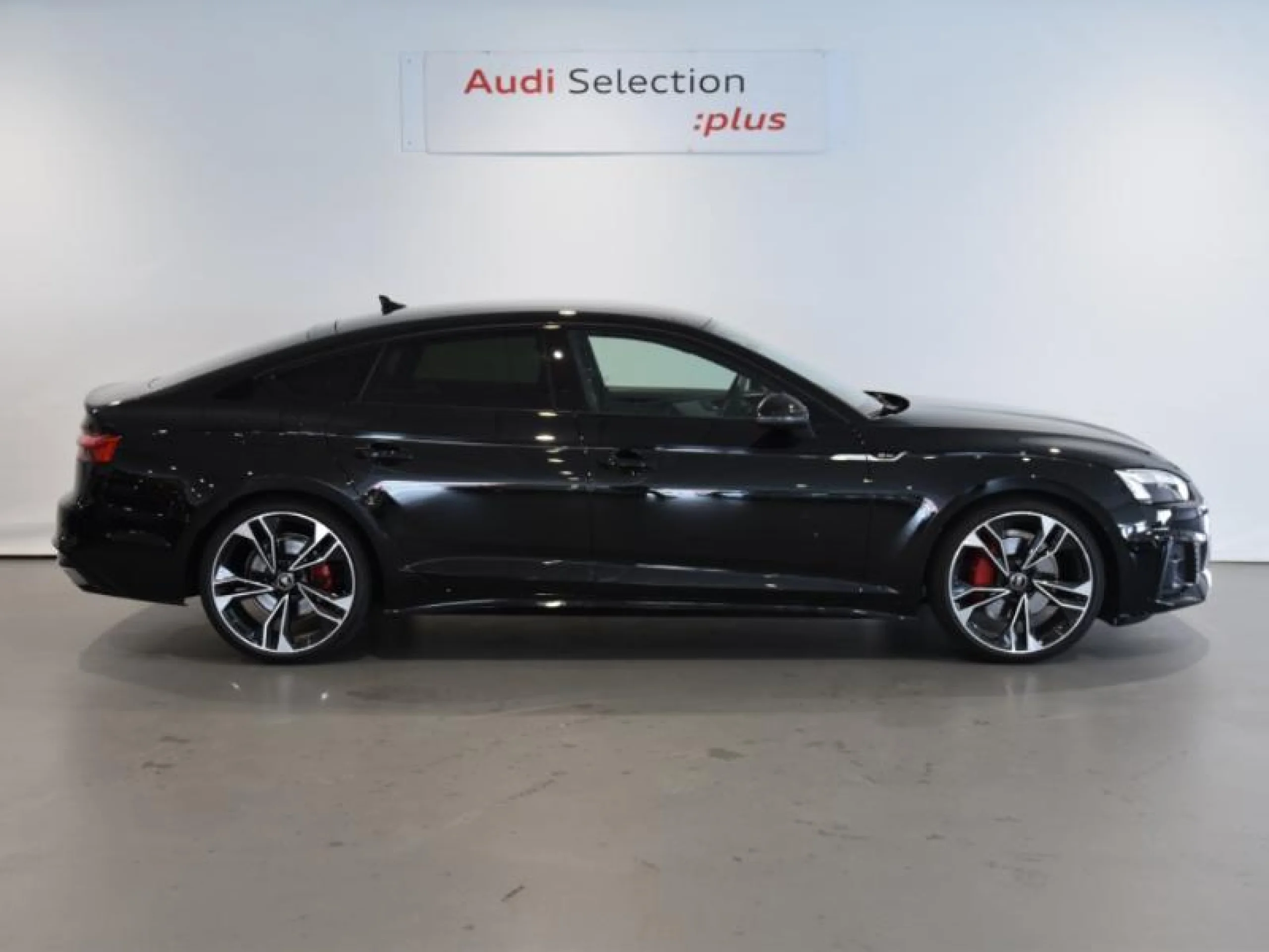 AUDI A5 BLACK LINE 40 TDI S TRONIC SPORTBACK - Foto 3
