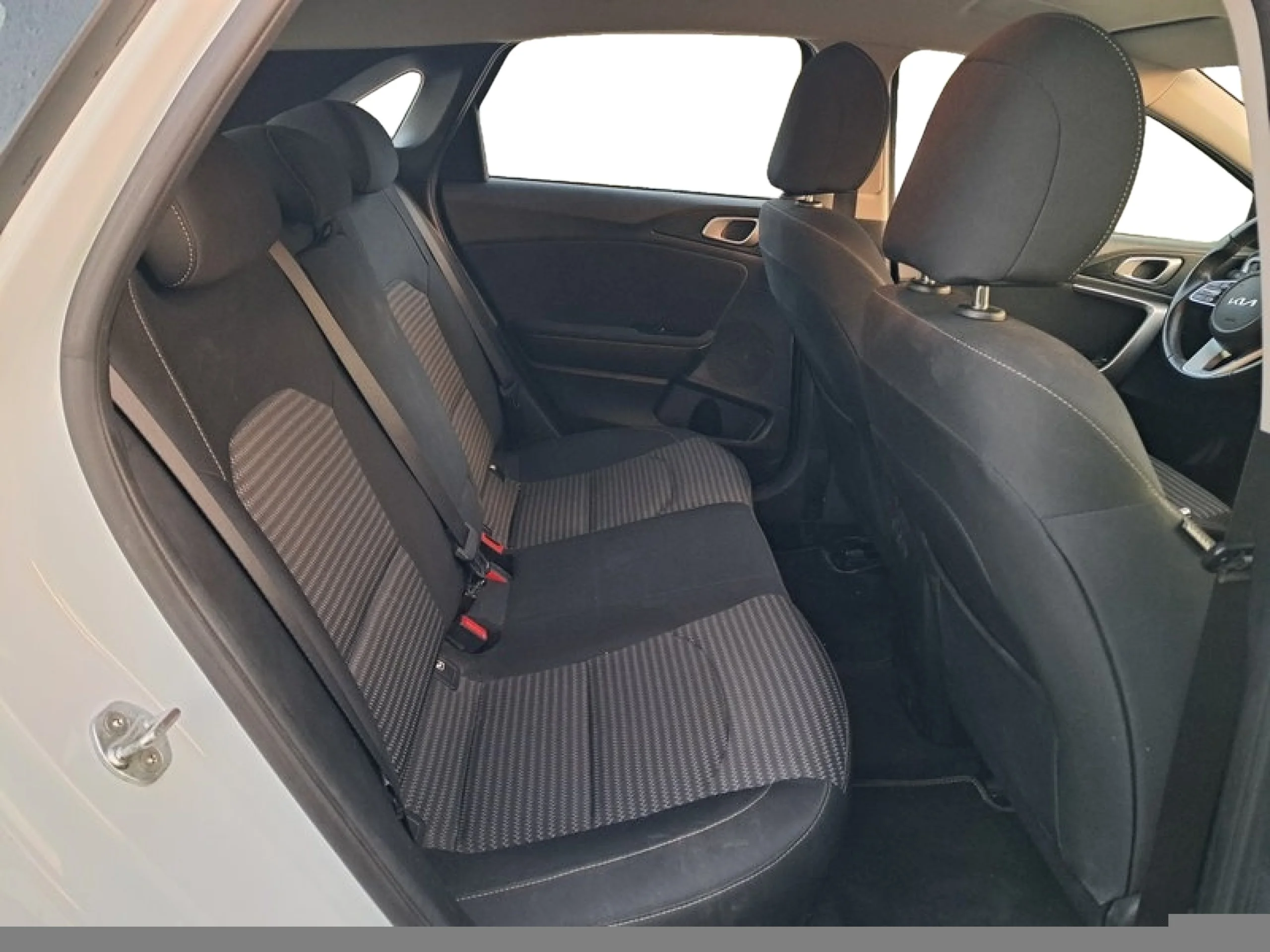 KIA CEED 1.0 T GDI 74KW (100CV) DRIVE - Foto 9