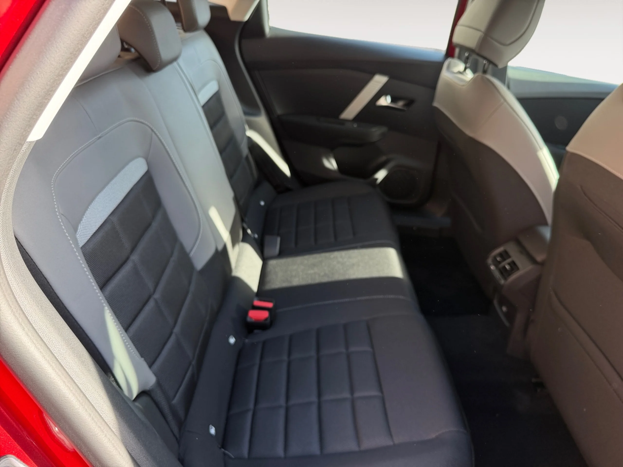 CITROEN C4 HYBRID 145 Ë DCS6 BUSINESS EDITION - Foto 6