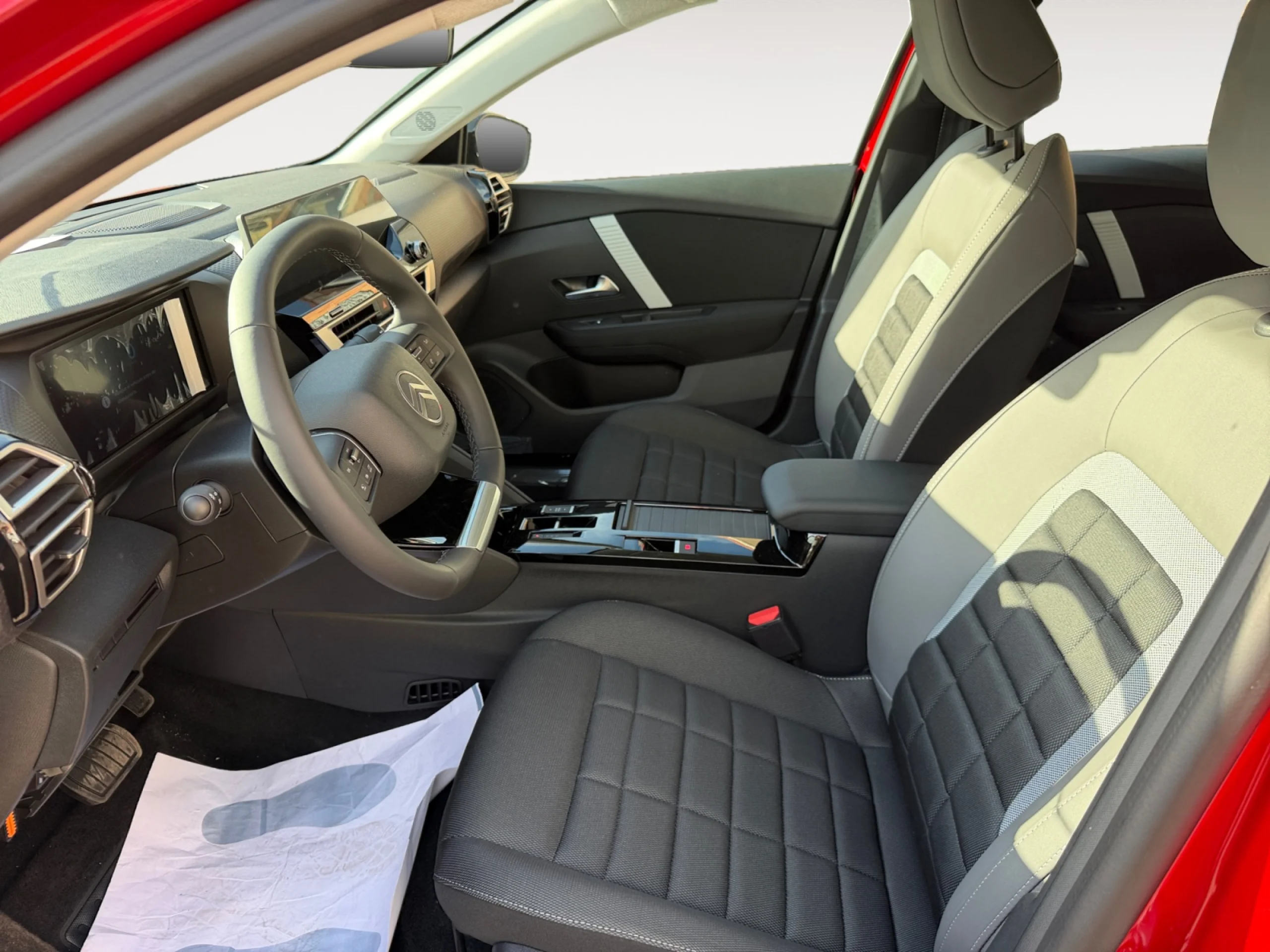 CITROEN C4 HYBRID 145 Ë DCS6 BUSINESS EDITION - Foto 23