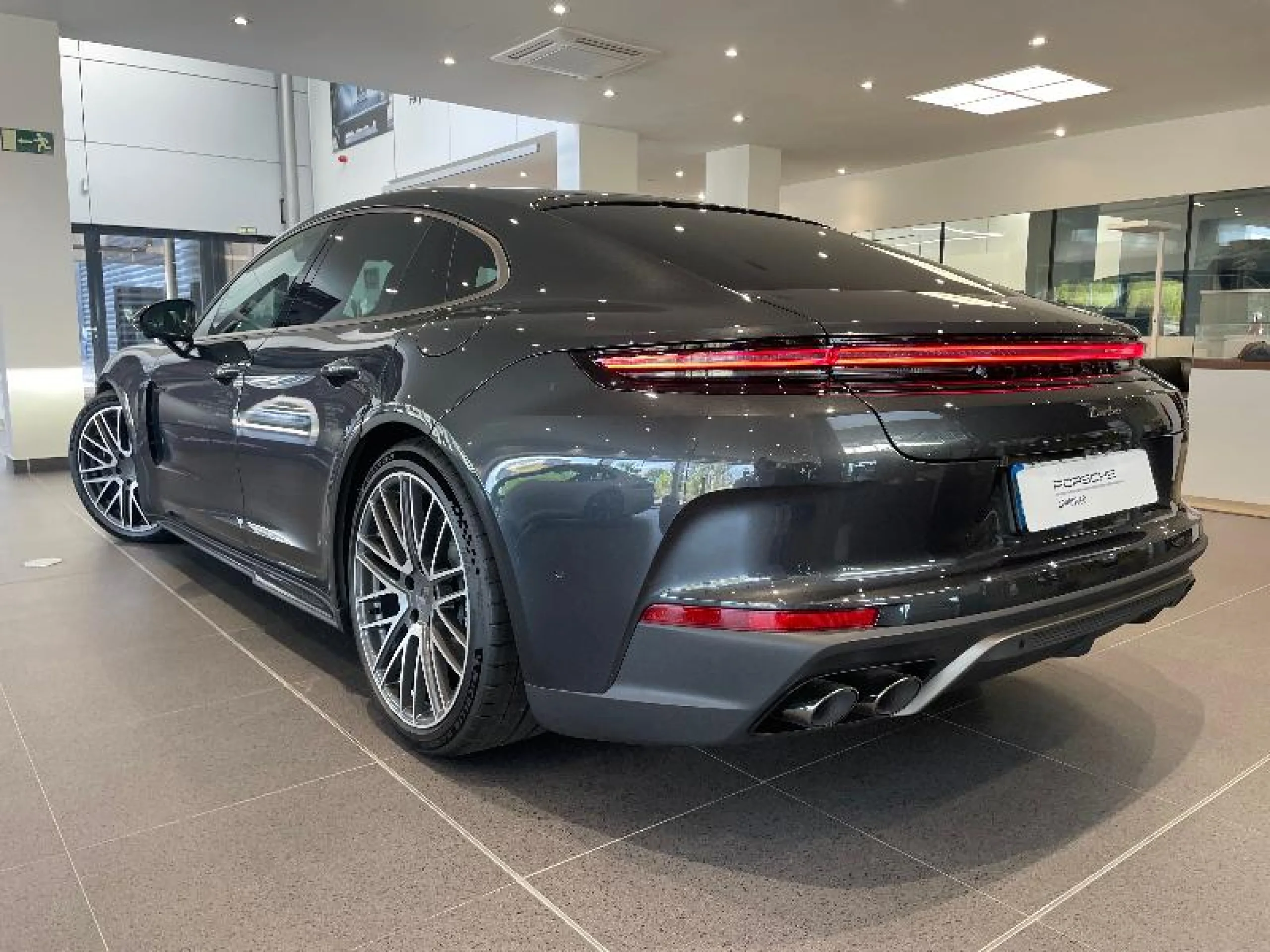 PORSCHE PANAMERA TURBO S E HYBRID - Foto 3