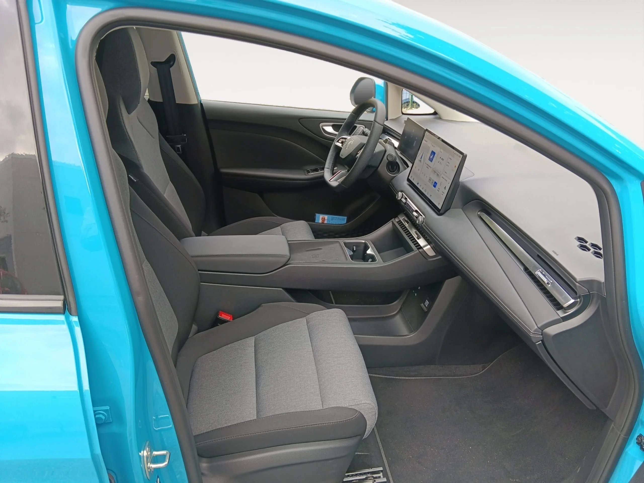 MG Mg4 MG MG4 URBAN EDU 54KWH EDU 2WD DEL LHD DARK GRAY BLUE - Foto 5