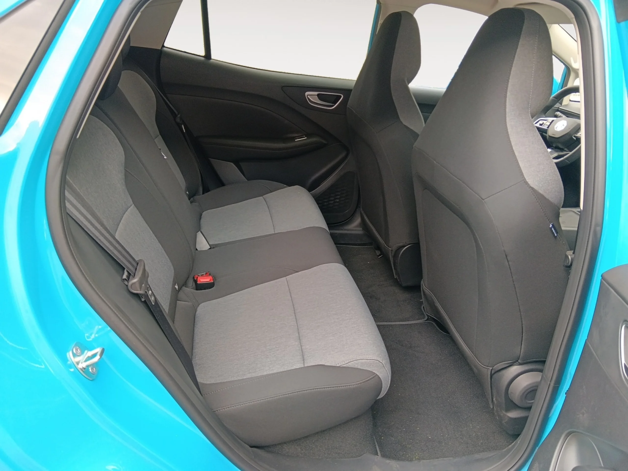 MG Mg4 MG MG4 URBAN EDU 54KWH EDU 2WD DEL LHD DARK GRAY BLUE - Foto 6