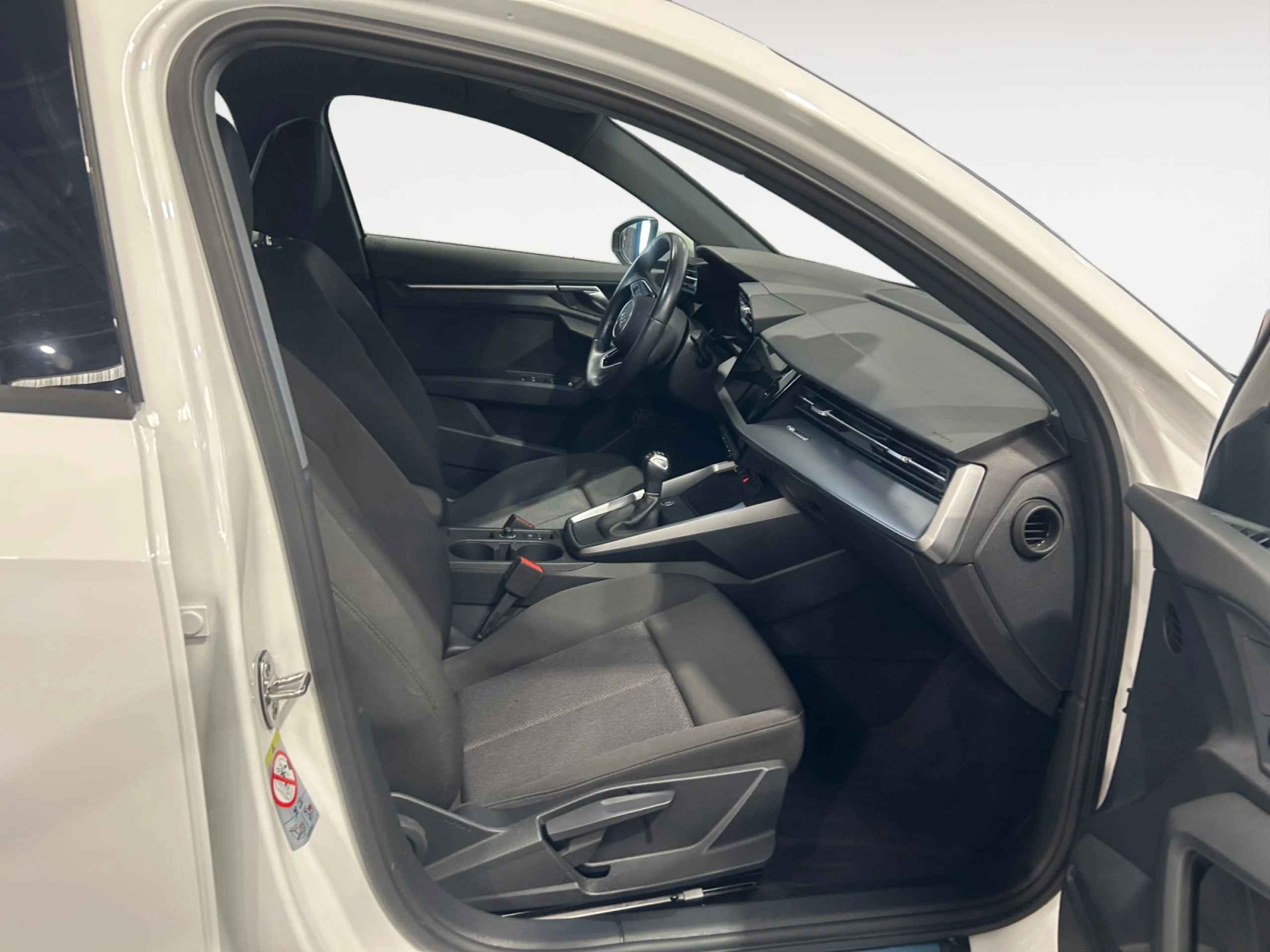 AUDI A3 SEDAN 35 TDI 110KW (150CV) - Foto 5