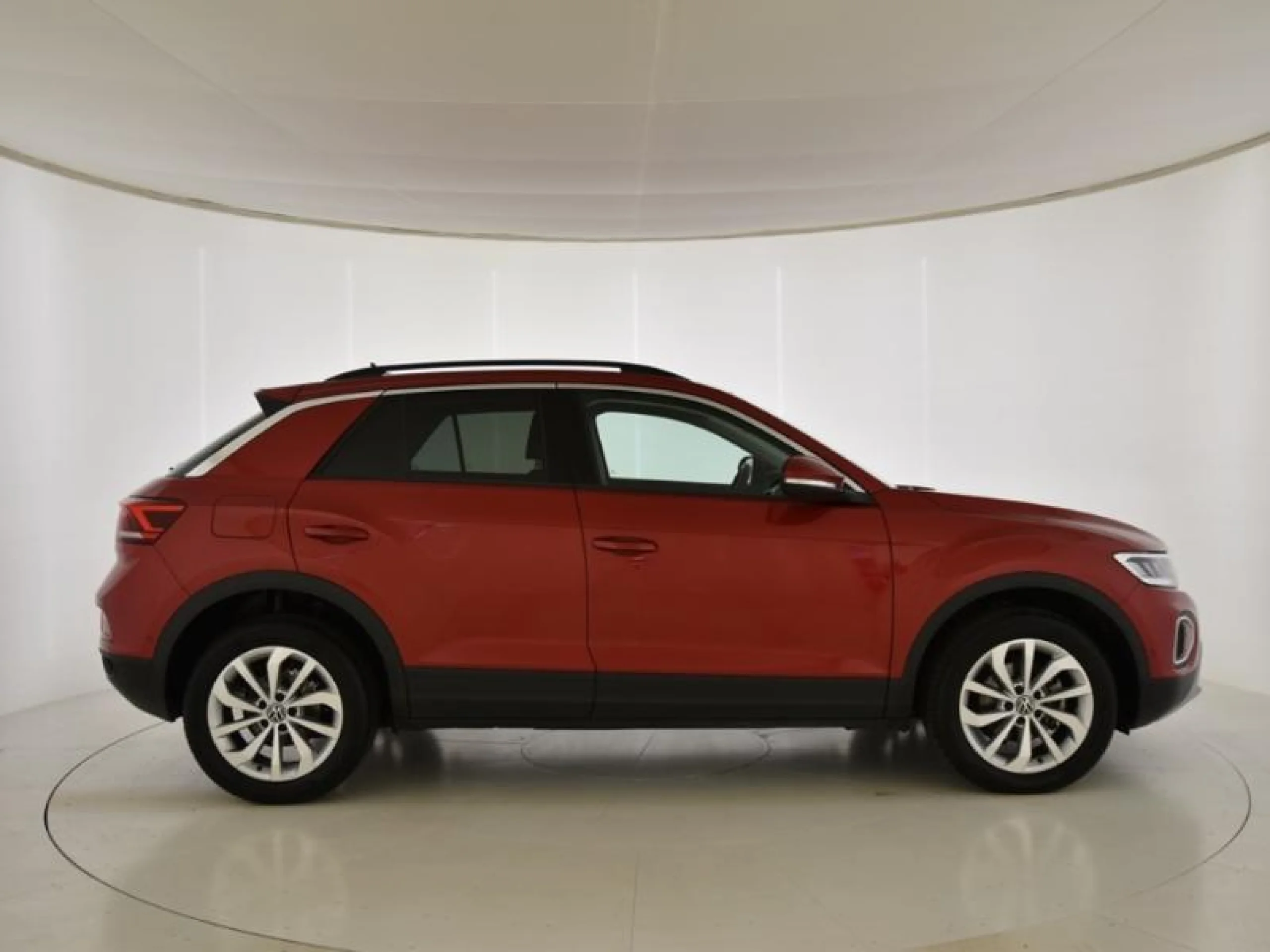 VOLKSWAGEN T ROC LIFE 1.5 TSI 110KW (150CV) DSG - Foto 3