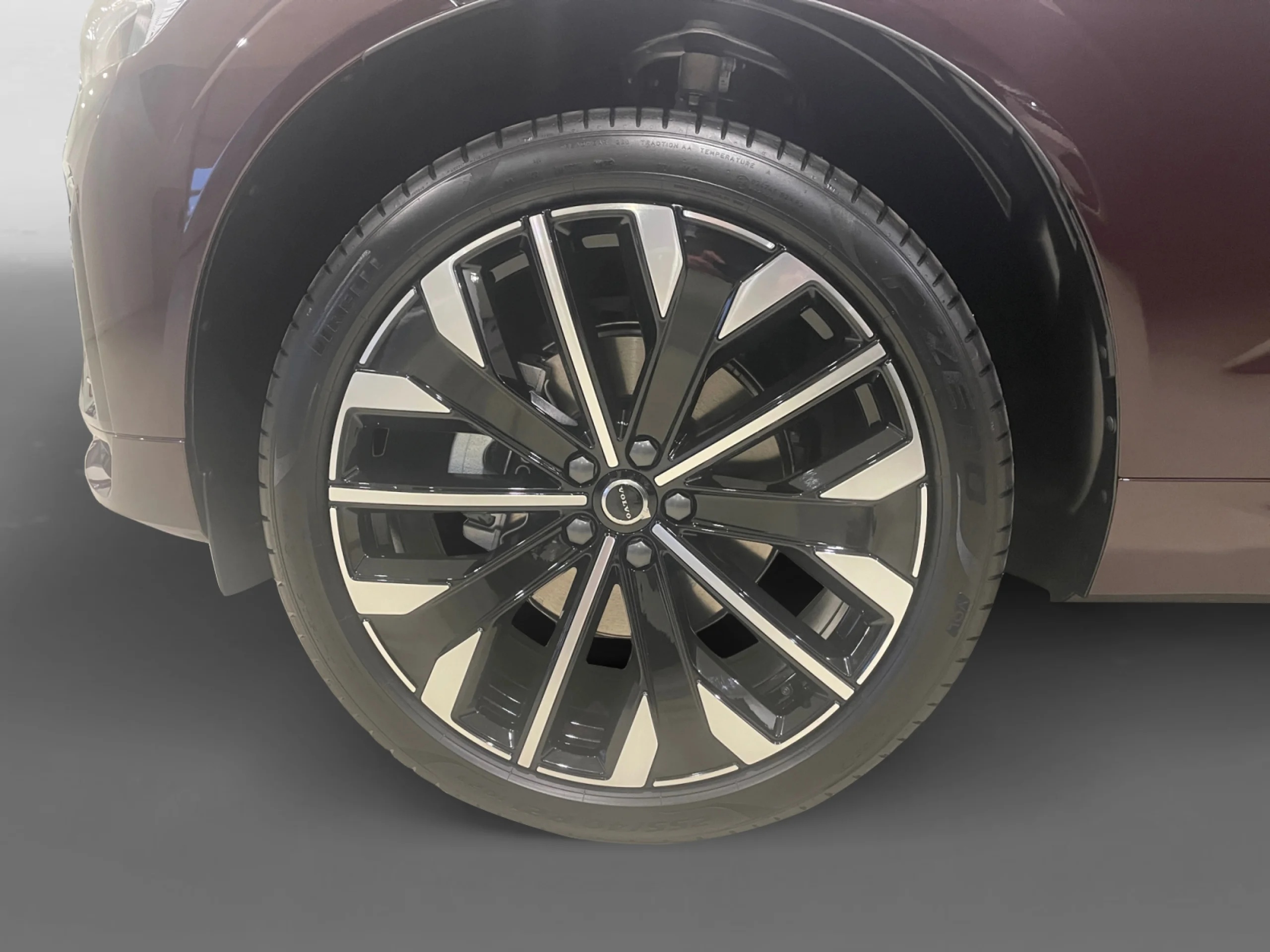 VOLVO XC60 2.0 B5 G MHEV PLUS DARK AUTO AWD - Foto 9