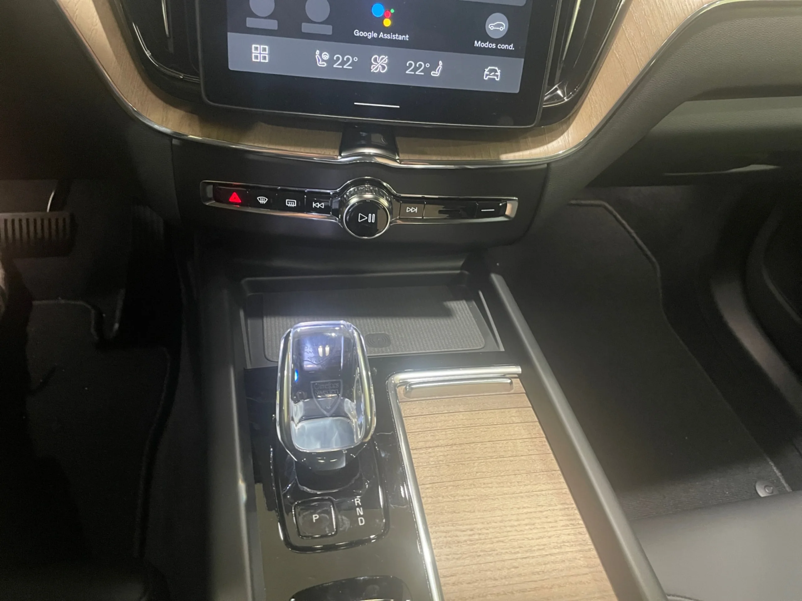 VOLVO XC60 2.0 B5 G MHEV PLUS DARK AUTO AWD - Foto 11