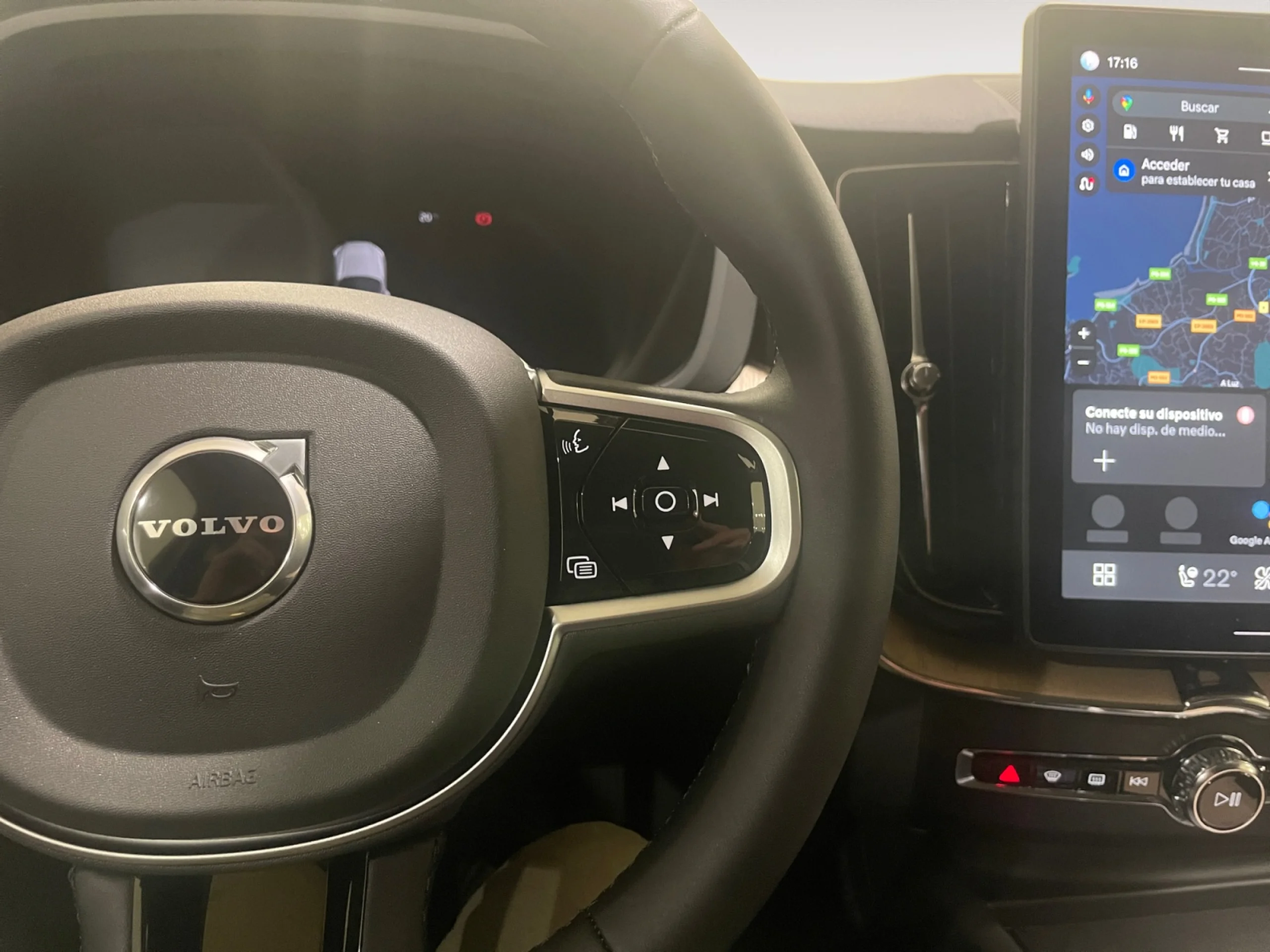 VOLVO XC60 2.0 B5 G MHEV PLUS DARK AUTO AWD - Foto 13