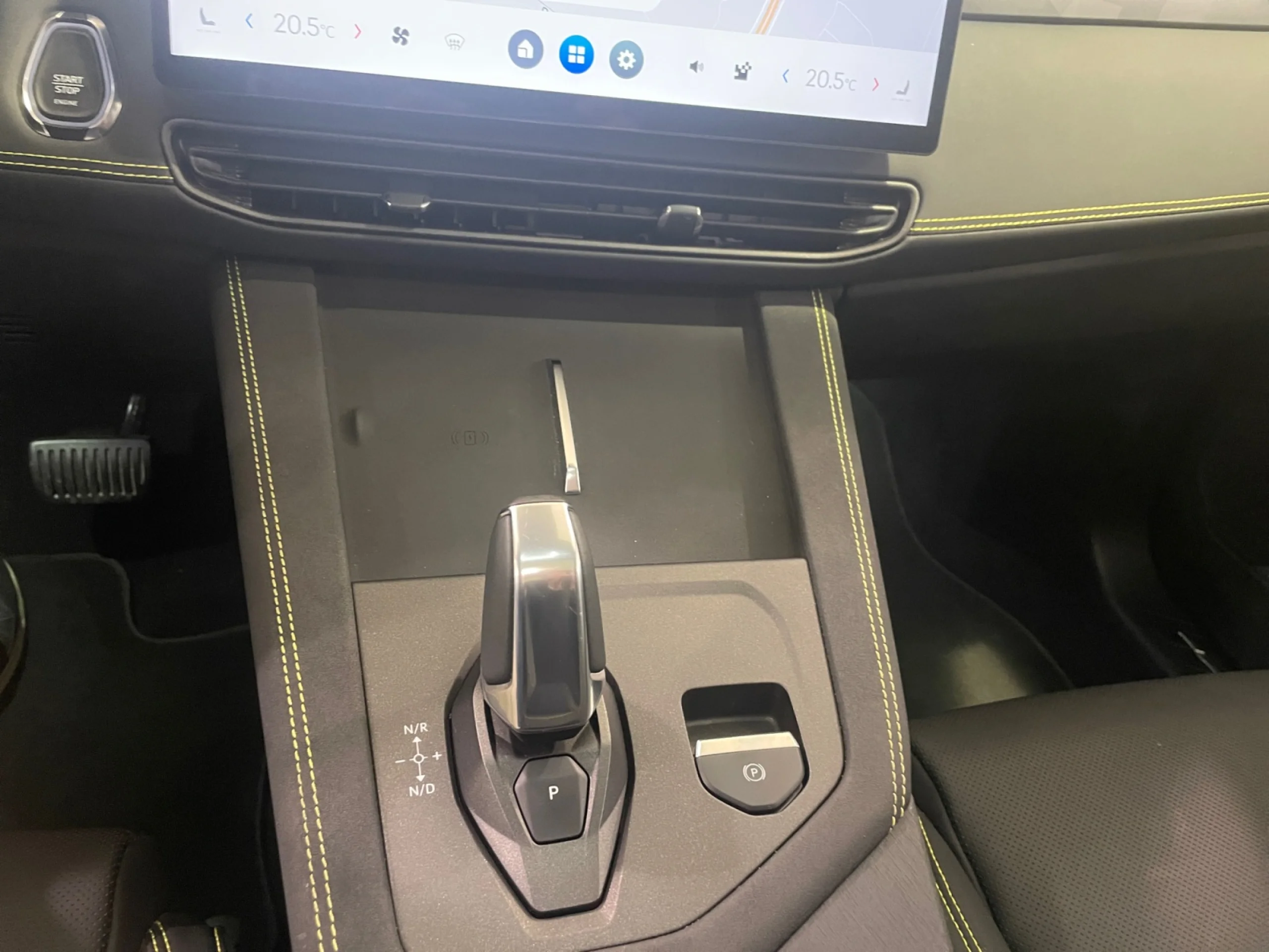 LYNK AND CO 01 MORE - Foto 13