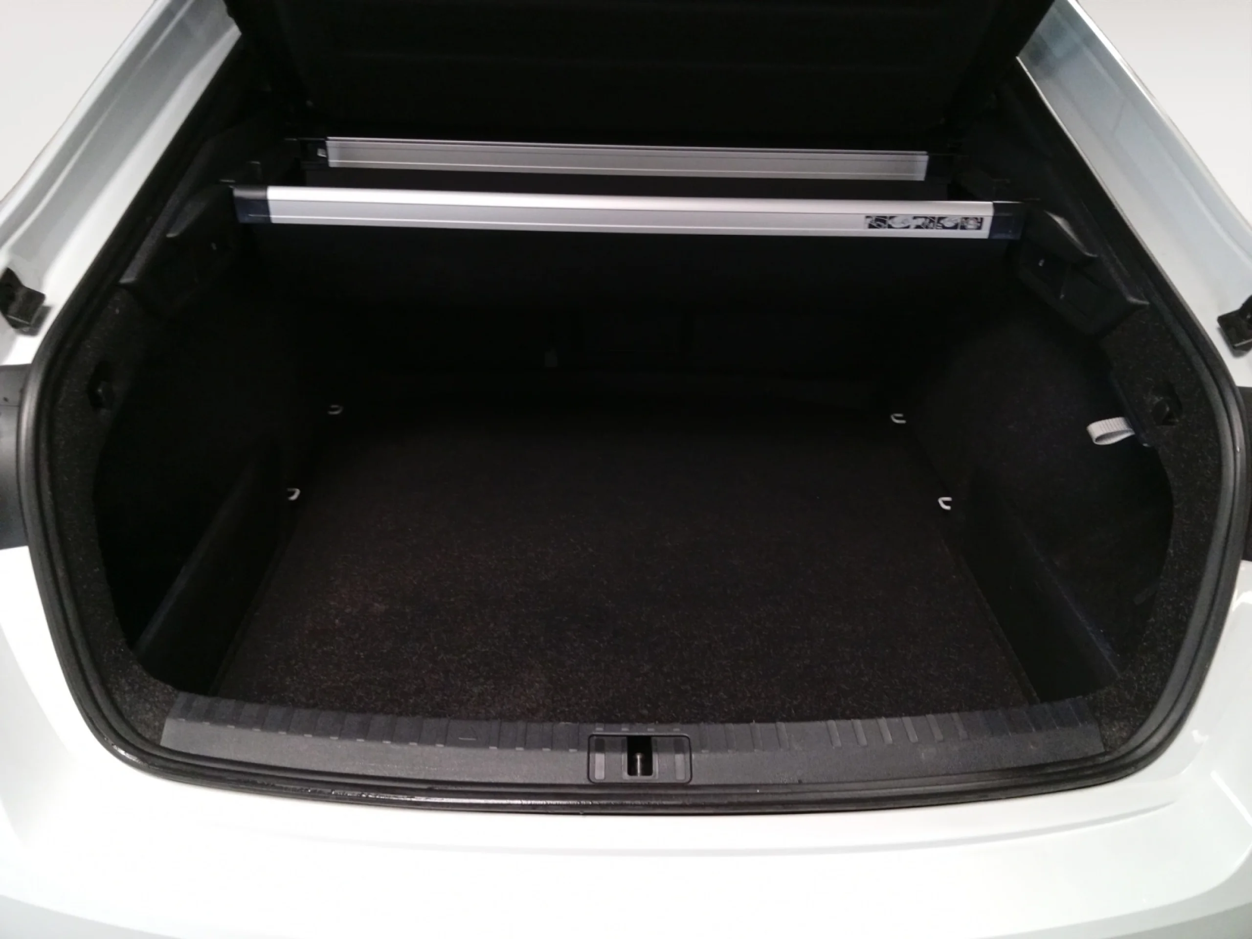 SKODA OCTAVIA 2.0 TDI 147KW (200CV) DSG RS - Foto 7