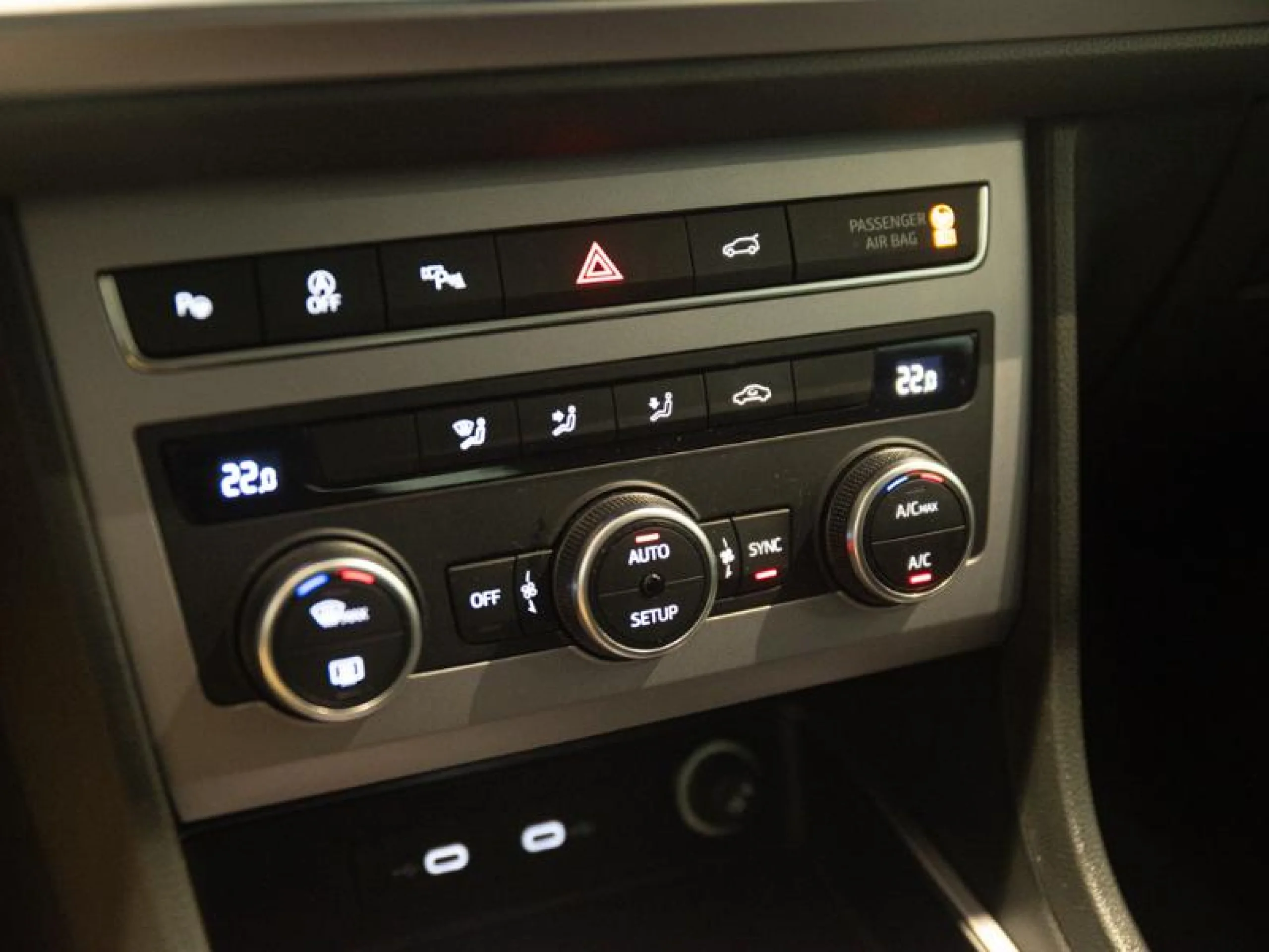 SEAT ATECA 2.0 TDI 110KW (150CV) S&S FR - Foto 14