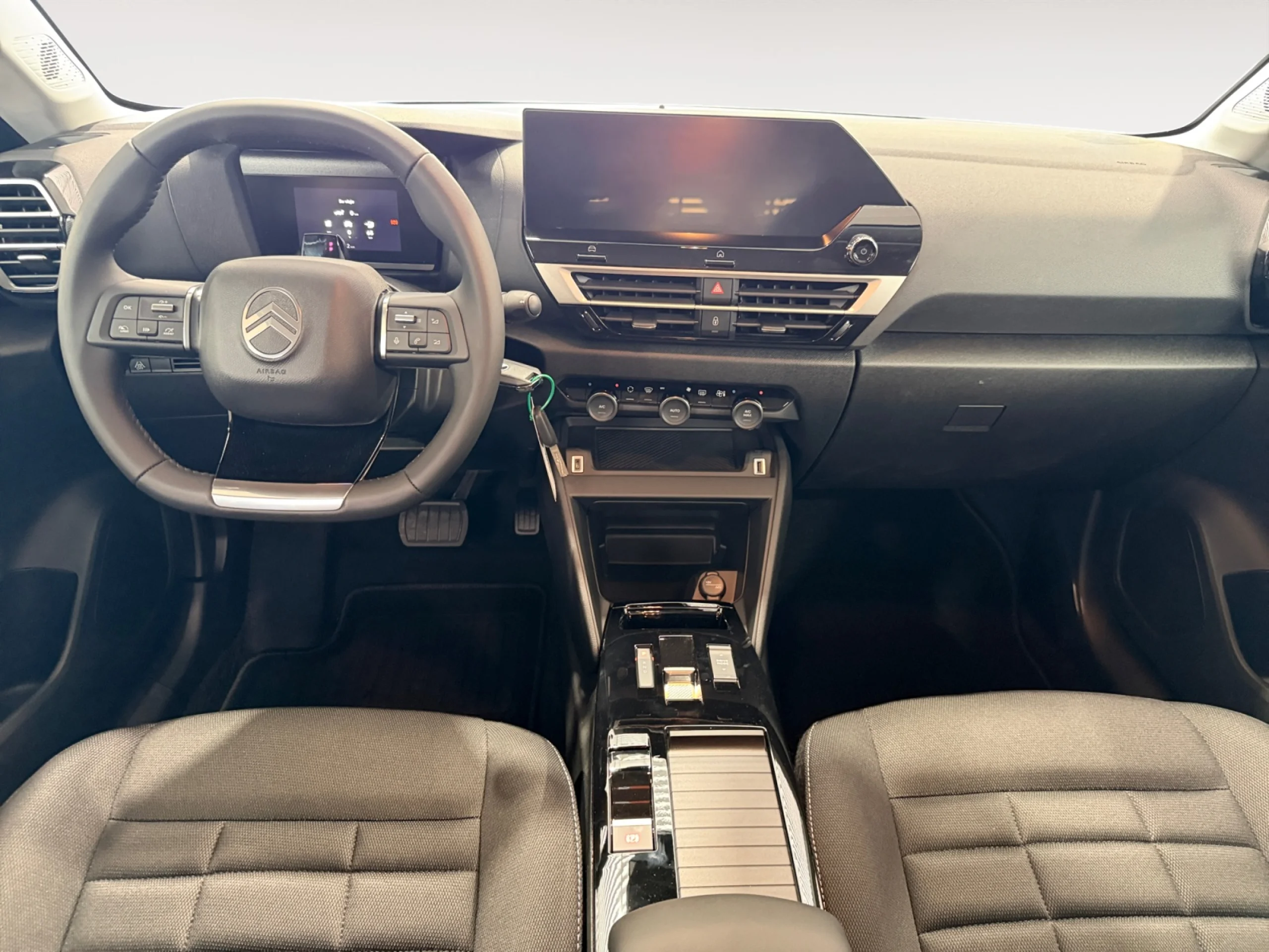 CITROEN C4 NUEVO C4 HYBRID 110 Ë DSC6 PLUS - Foto 4