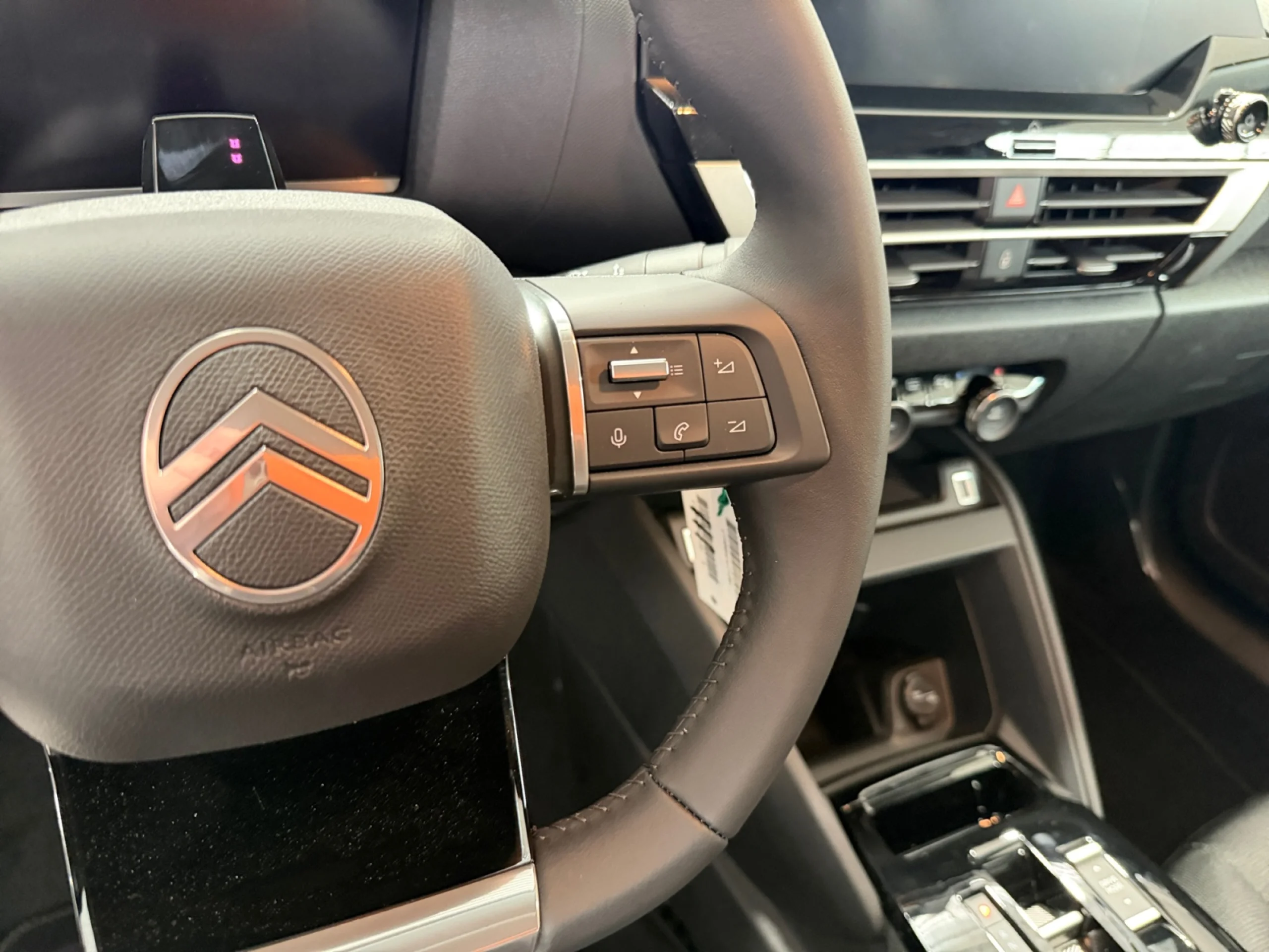 CITROEN C4 NUEVO C4 HYBRID 110 Ë DSC6 PLUS - Foto 10