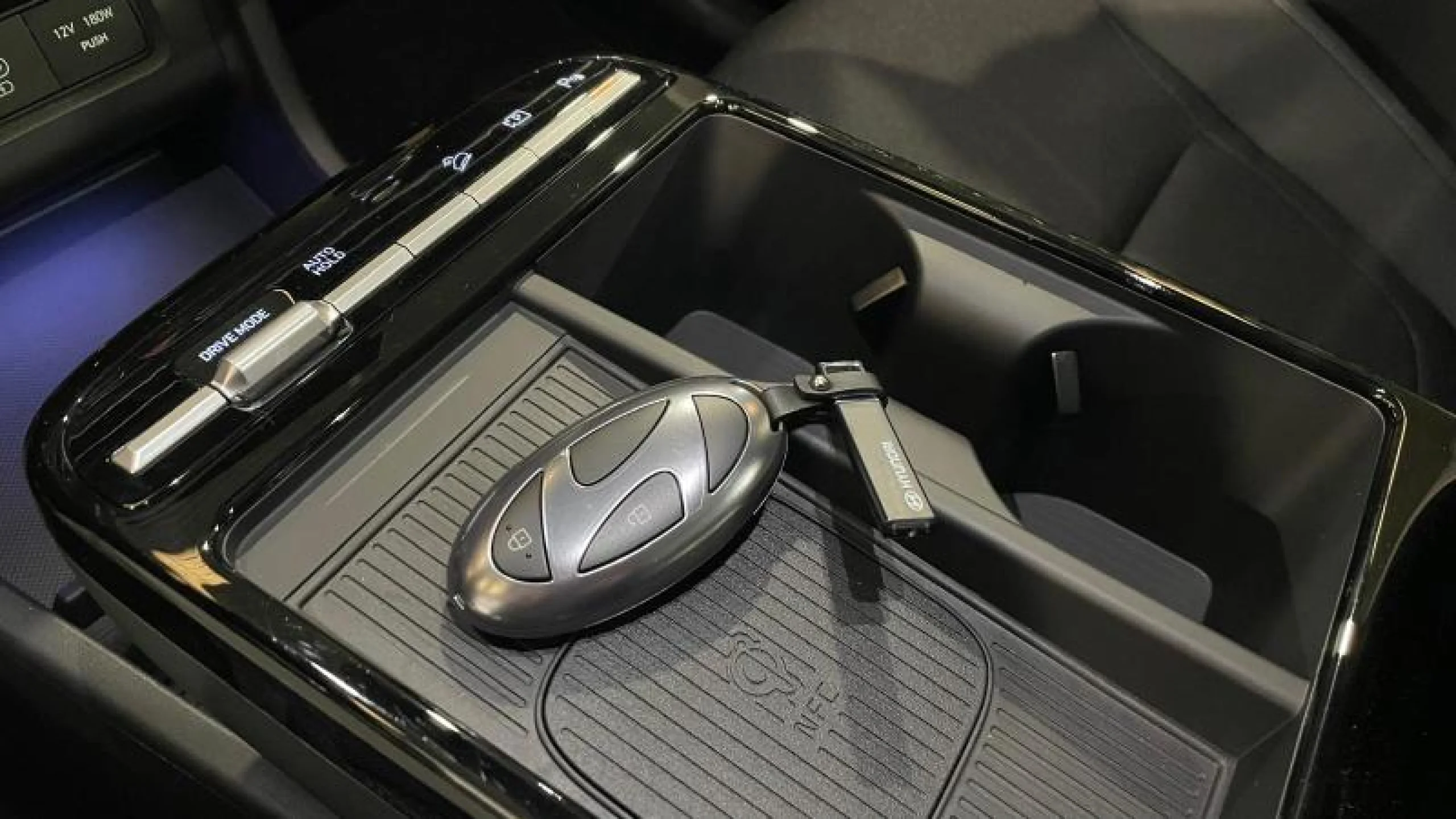 HYUNDAI TUCSON 1.6T 158KW (215CV) HEV AT TECNO SKY - Foto 23