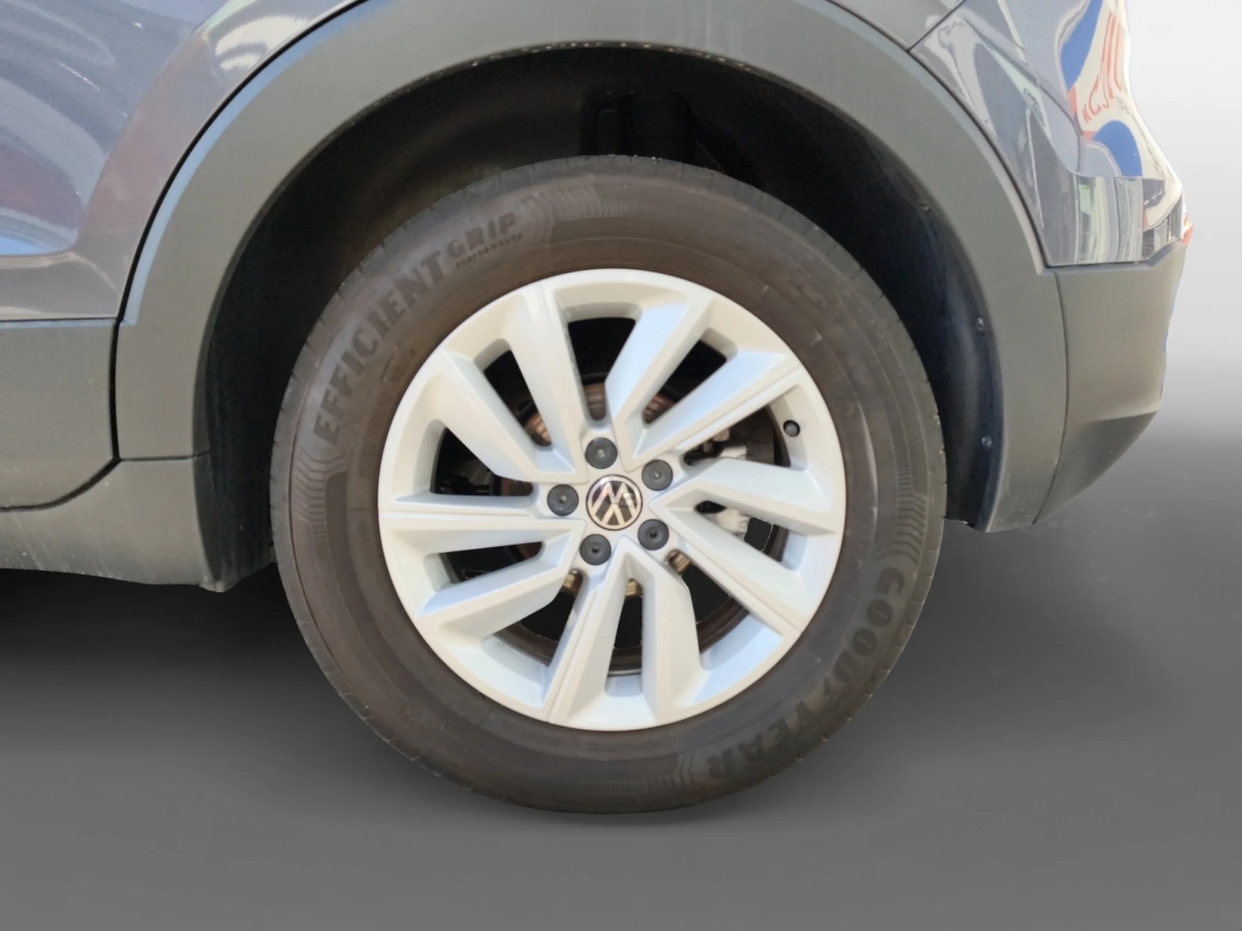 VOLKSWAGEN T CROSS ADVANCE 1.0 TSI 81KW (110CV) DSG - Foto 8