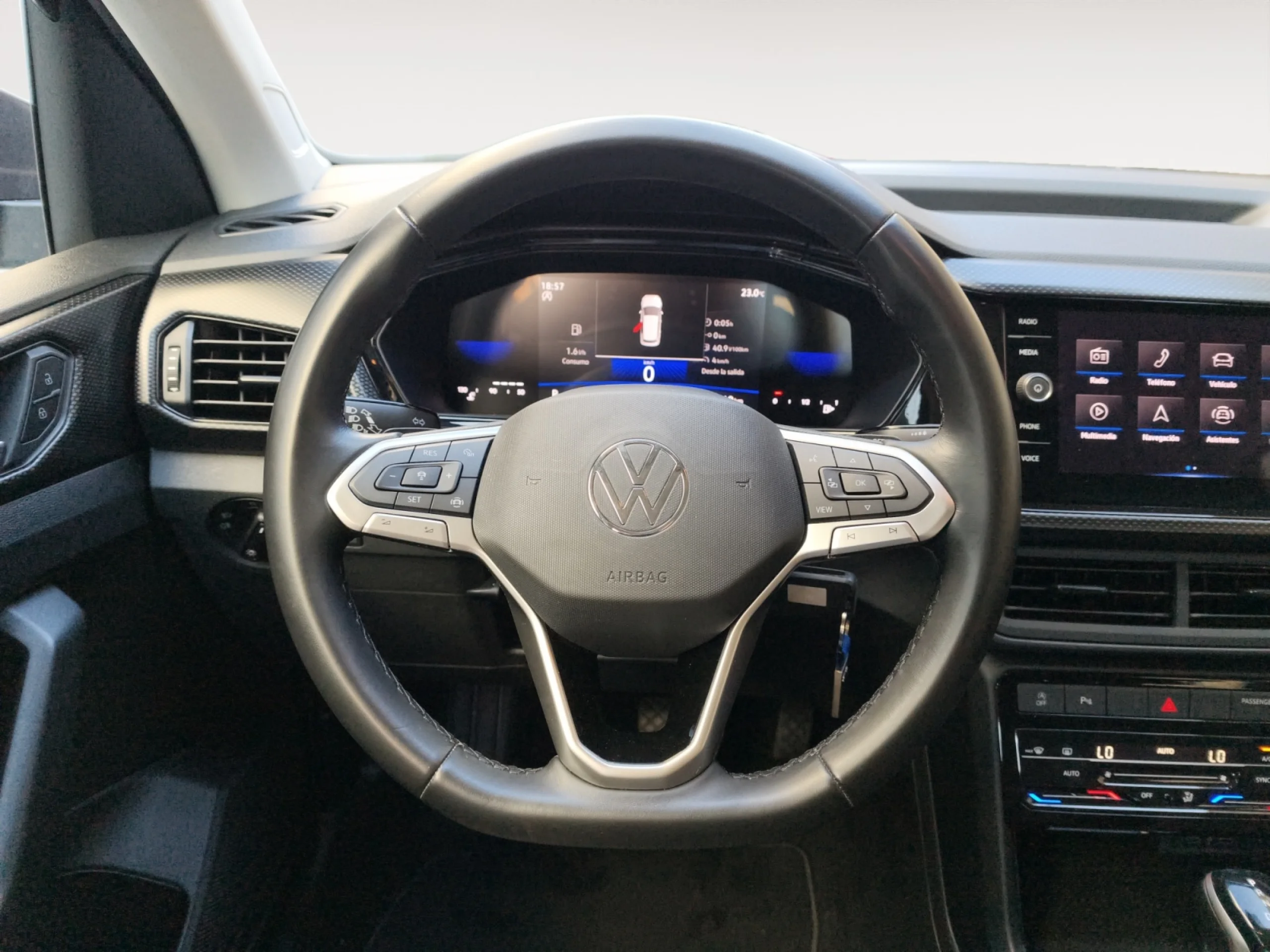 VOLKSWAGEN T CROSS ADVANCE 1.0 TSI 81KW (110CV) DSG - Foto 11