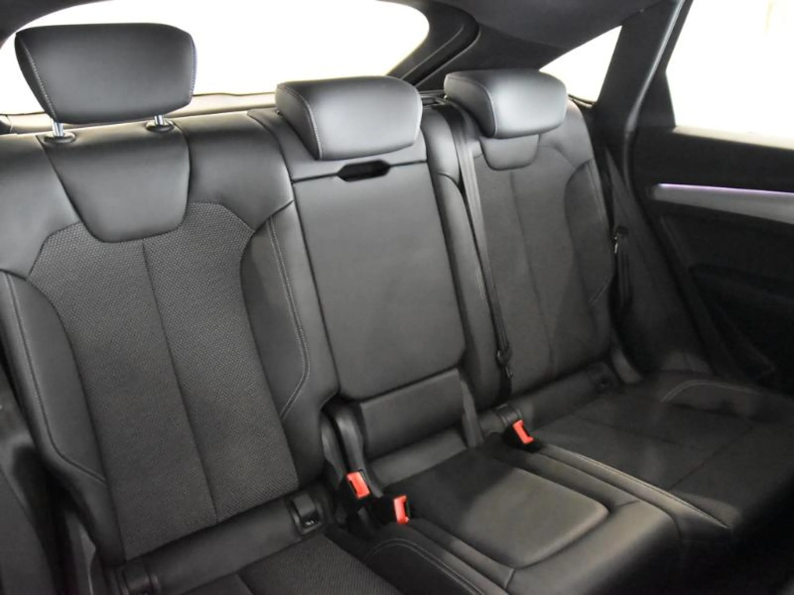 AUDI Q5 SPORTBACK BLACK LINE 50 TFSI E QUATTRO ULTRA - Foto 5