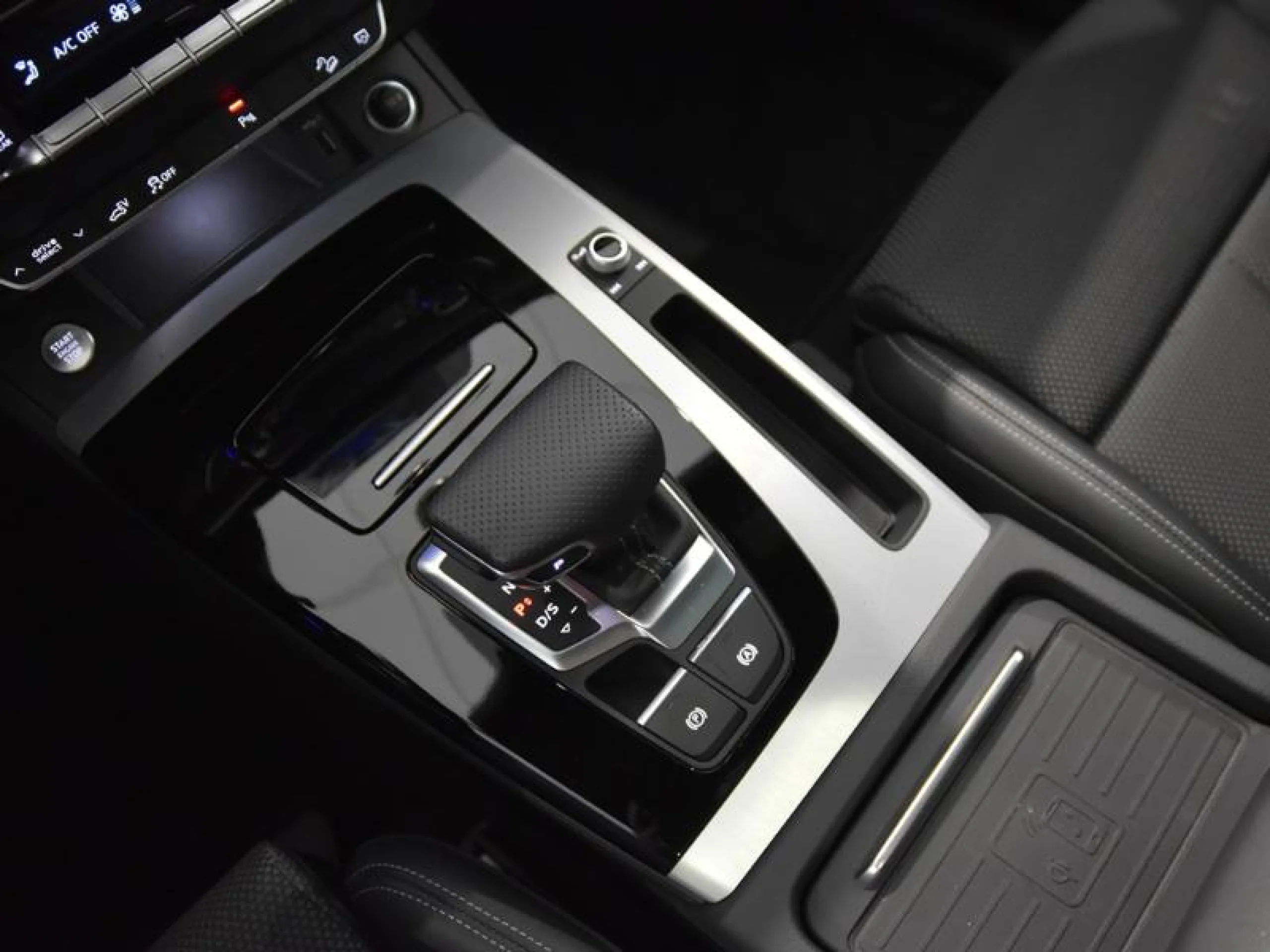 AUDI Q5 SPORTBACK BLACK LINE 50 TFSI E QUATTRO ULTRA - Foto 11