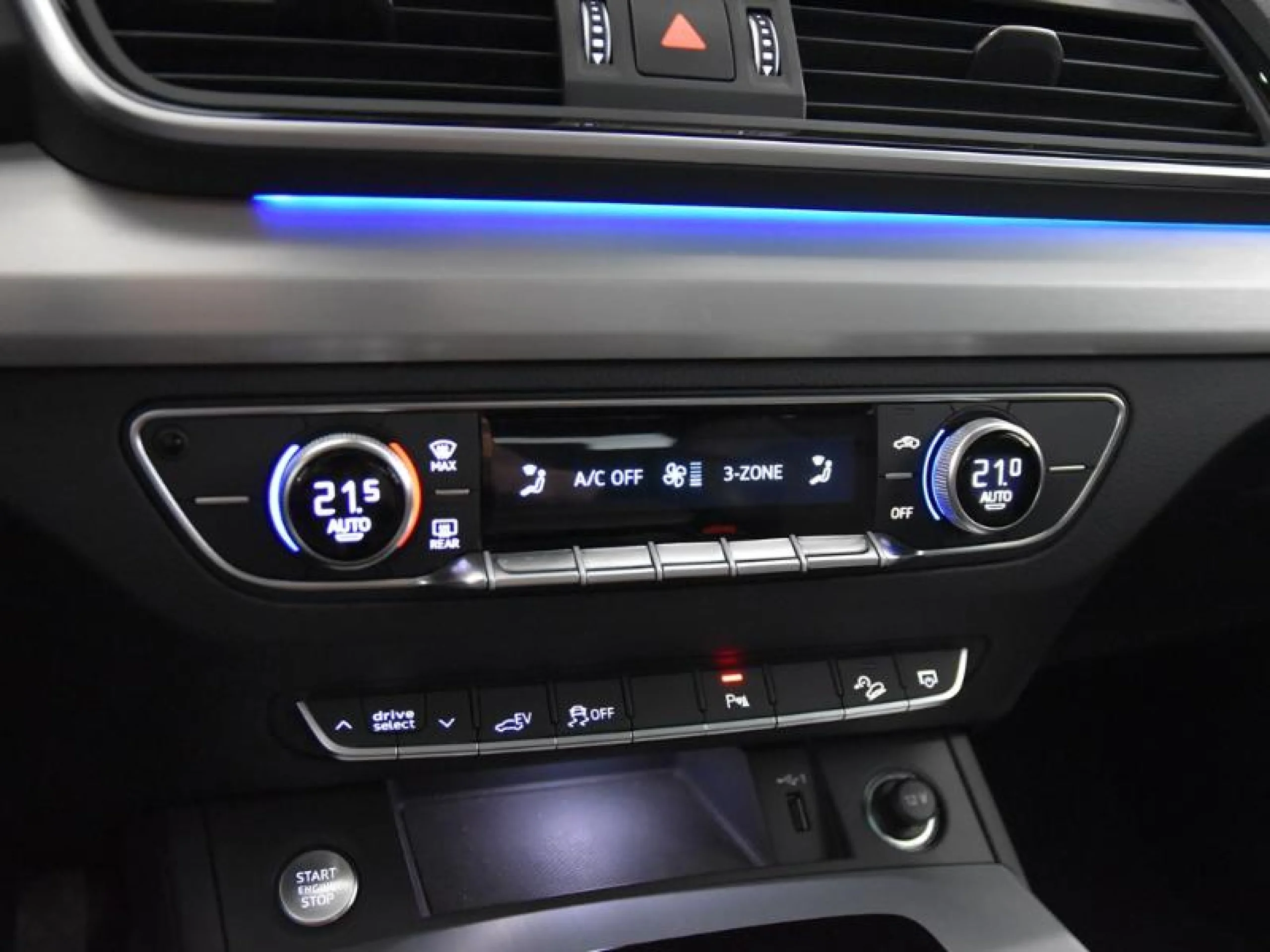 AUDI Q5 SPORTBACK BLACK LINE 50 TFSI E QUATTRO ULTRA - Foto 12