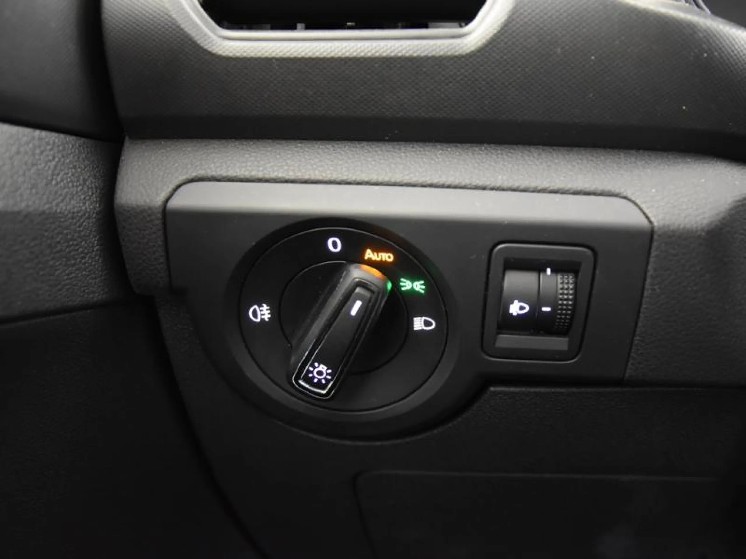 VOLKSWAGEN T CROSS T CROSS 1.0 TSI 70KW (95CV) - Foto 18